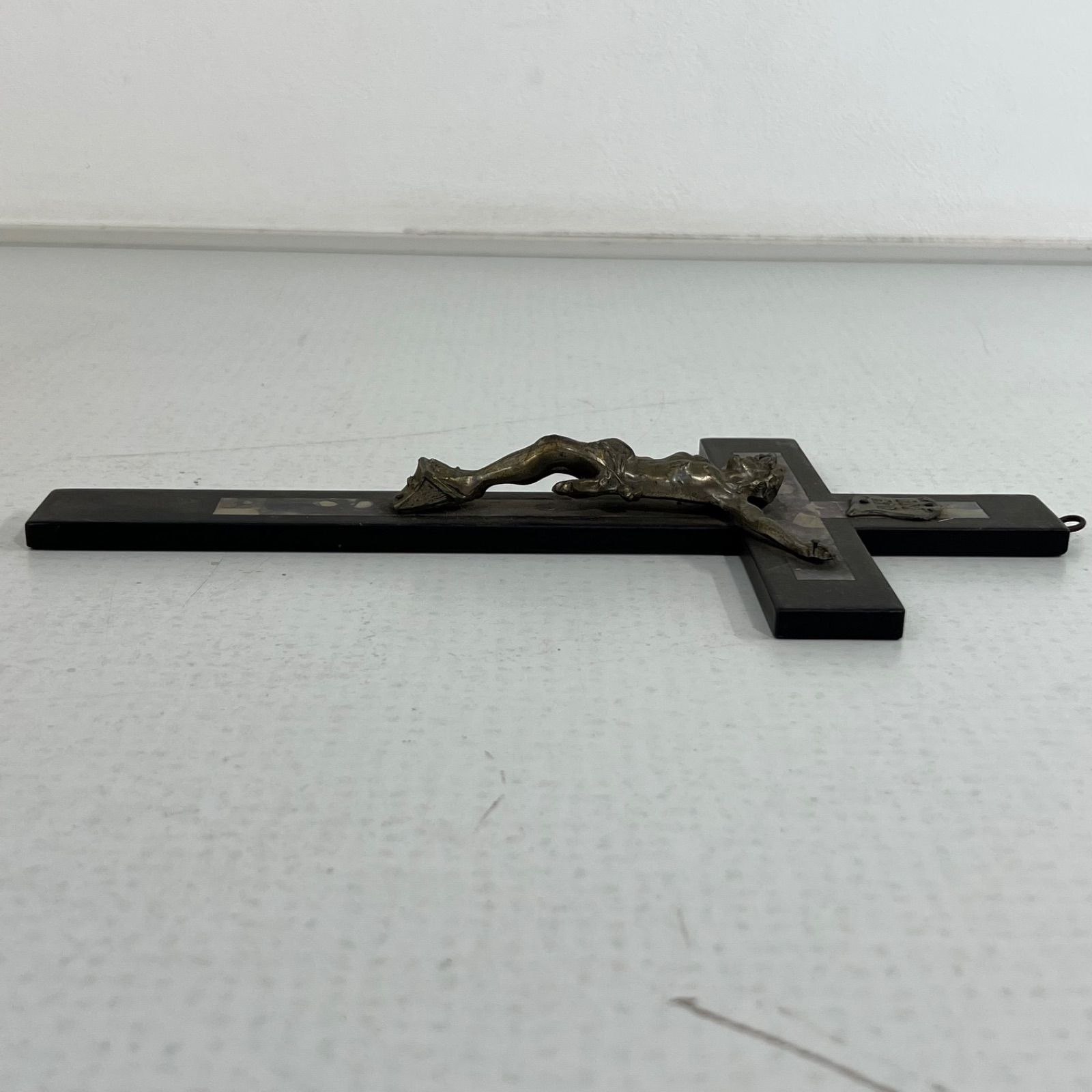 ヴィンテージ】木製 十字架 イエス像 INRI キリスト クロス - メルカリ