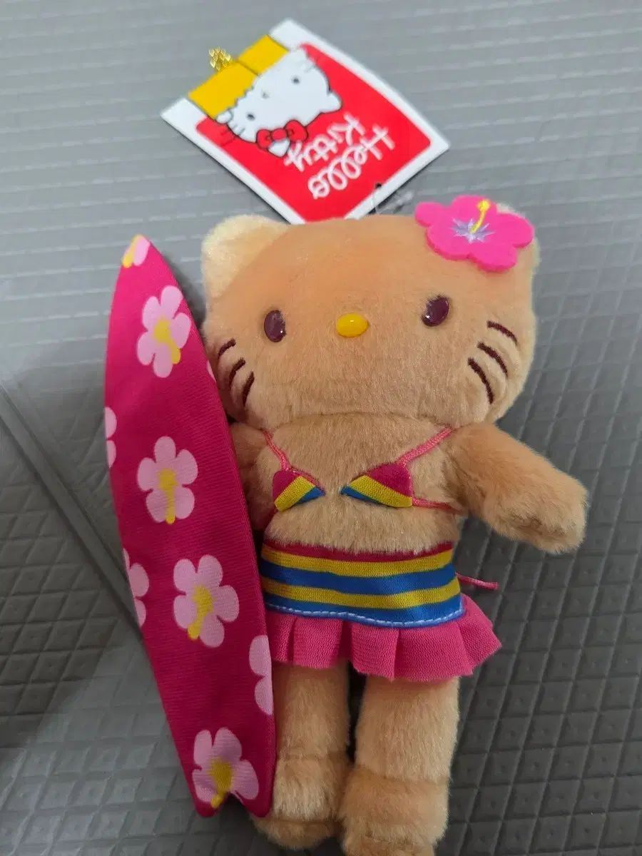 キティぬいぐるみ 日焼けキティーちゃん ハローキティ Lぬいぐるみ