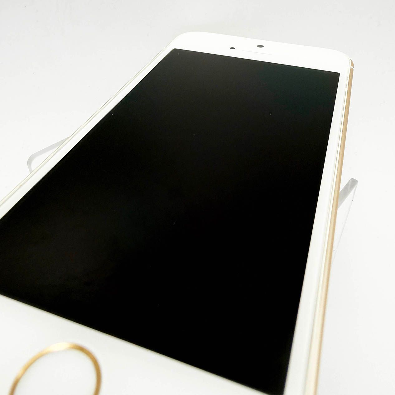 Apple iPhone SE 第一世代 ローズゴールド iPhoneSE 第1世代 32GB 
