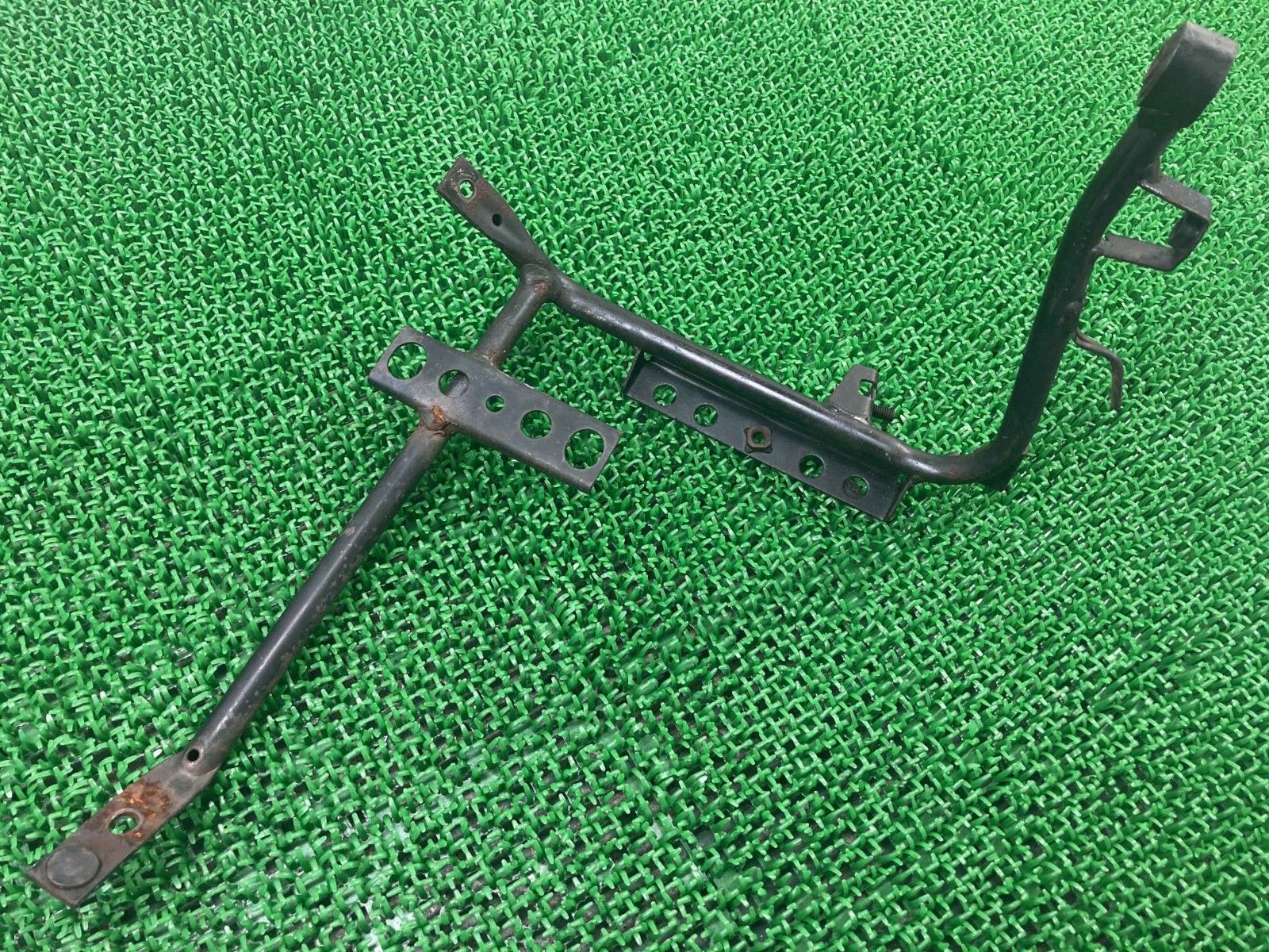 ジャイロキャノピー リアフェンダーステー ホンダ 純正 中古 TA02
