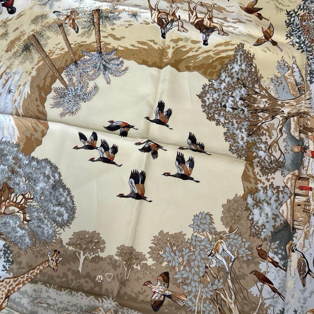 HERMESエルメス カレ90 アフリカ シルクスカーフ 動物柄アニマル