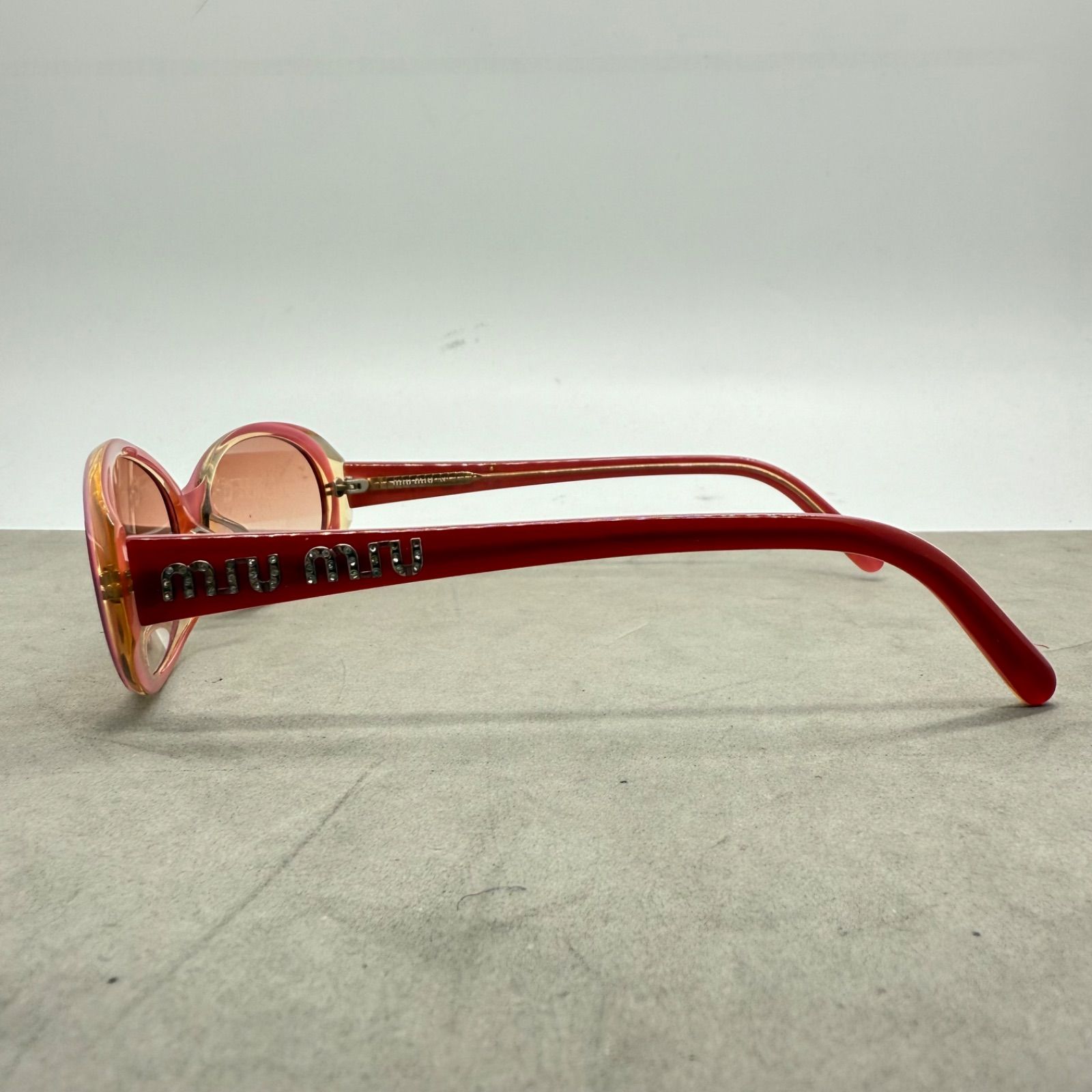 miu miu 00s y2k archive stone logo sunglasses SMU21G ミュウミュウ