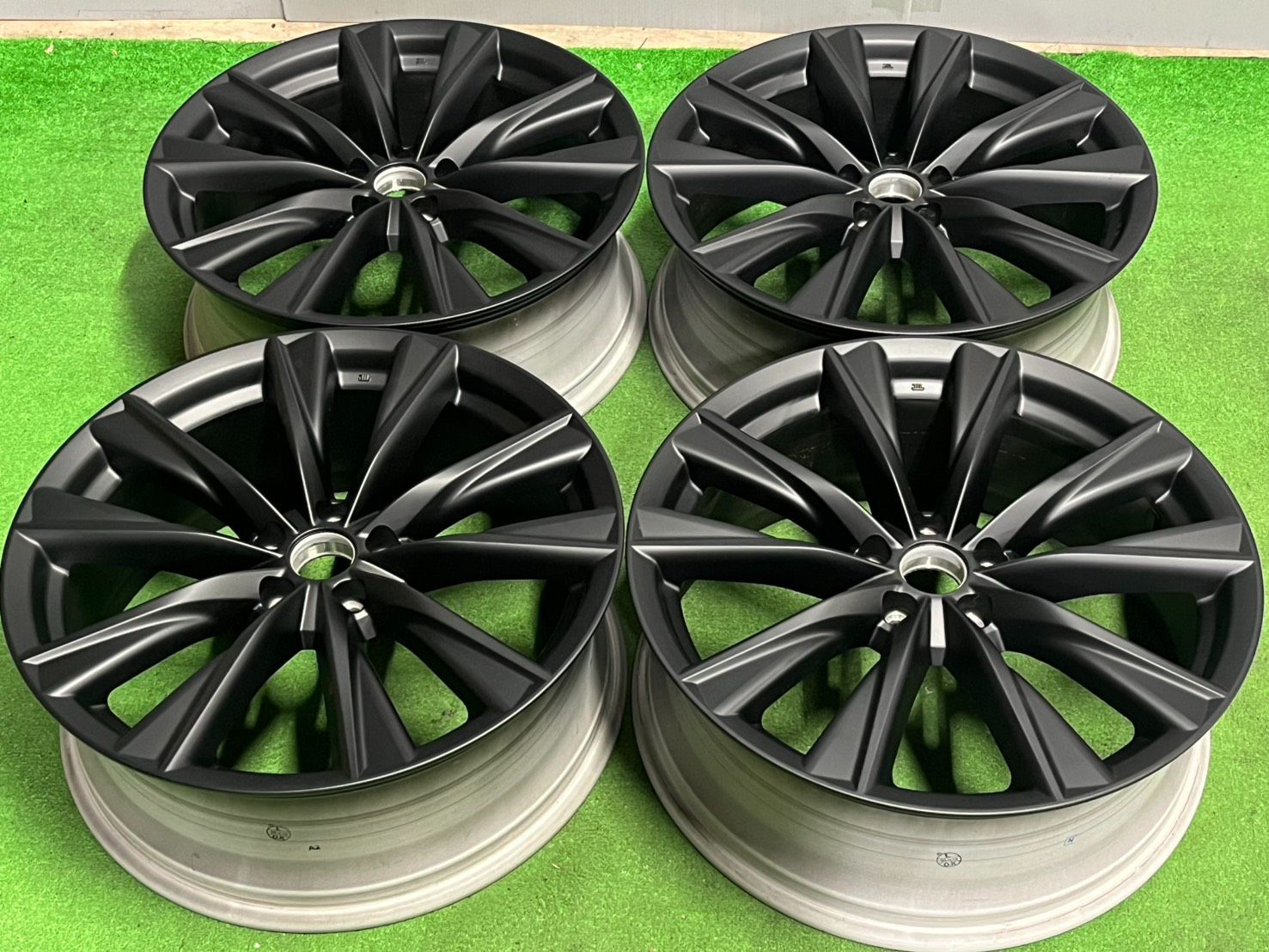 新車外し品!!】レクサス RX500h Fスポーツ パフォーマンス 純正 21in