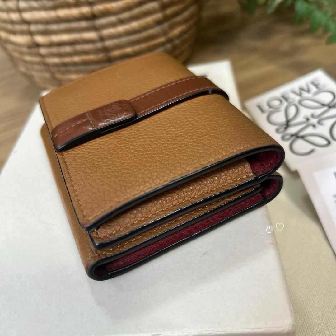 LOEWE ロエベ トライフォールドウォレット 三つ折り コンパクト