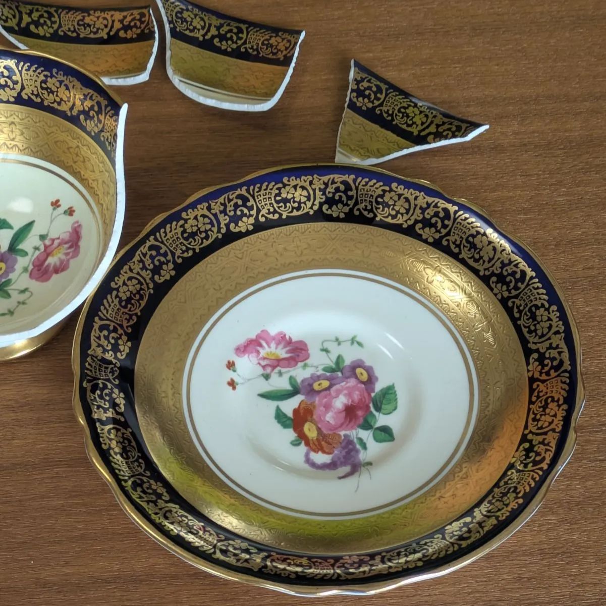 訳あり 金継ぎ用 パラゴン カップ＆ソーサー コバルト ピンクローズ