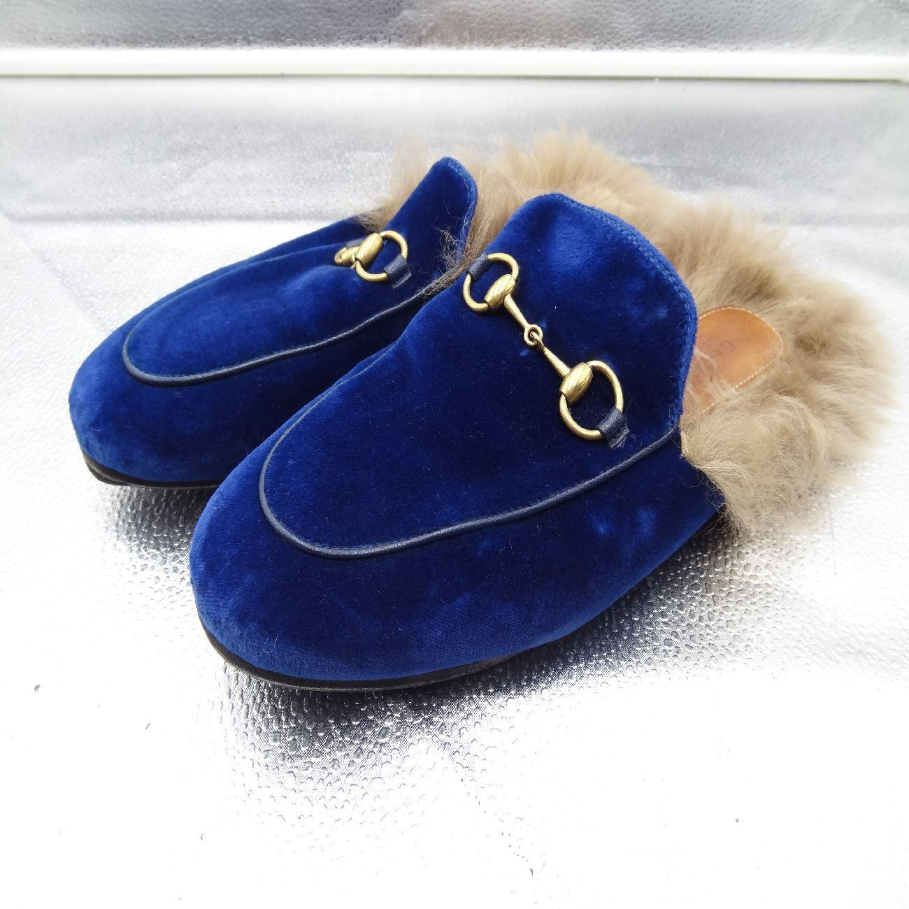 GUCCI グッチ スリッポン ファー付き スエード ホースビット ブルー