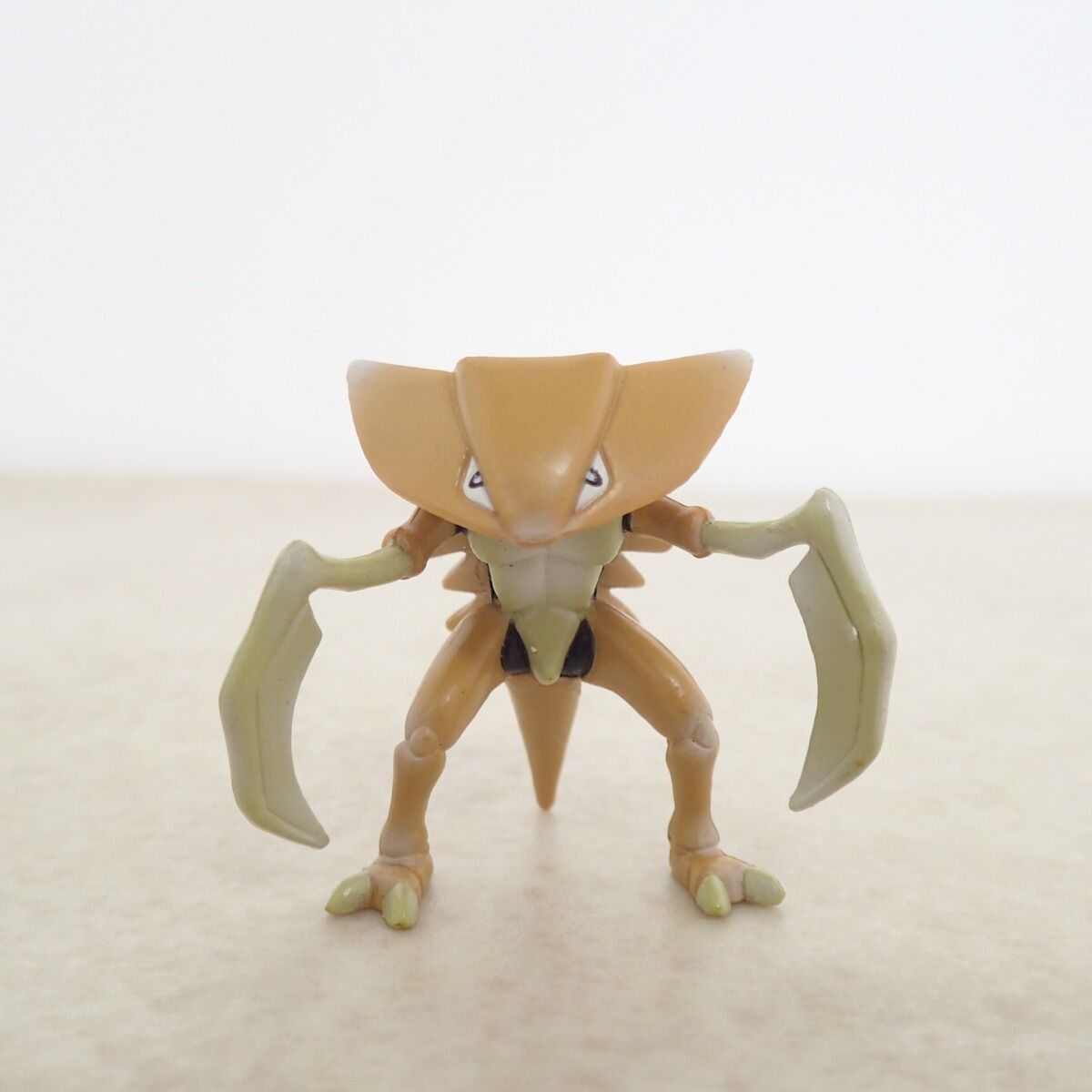 ポケモン モンコレ カブトプス TOMY モンスターコレクション 
