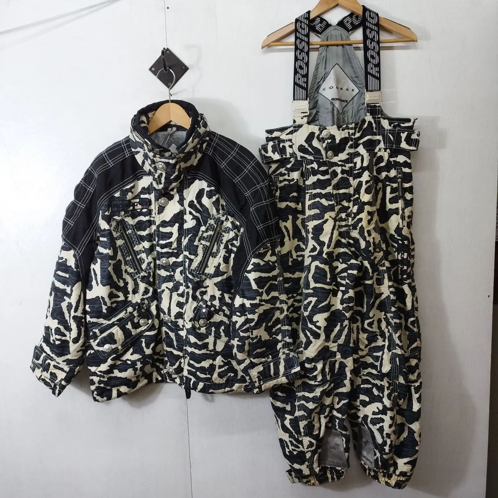 ROSSIGNOL ロシニョール スノーウェア セットアップ ジャケット L 肩