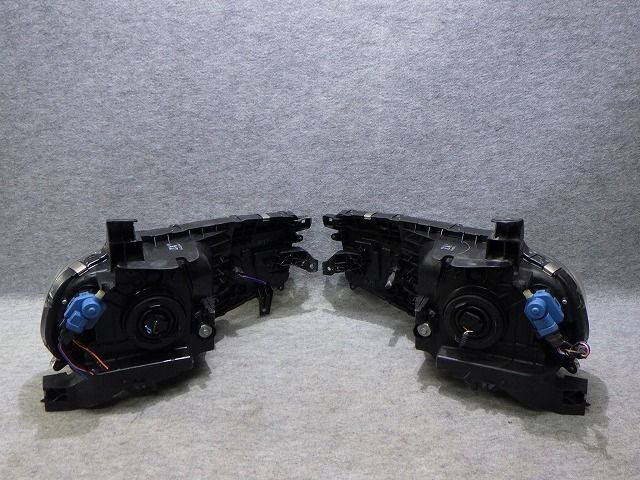 キューブ ヘッドライト 左右 ハロゲン Z12 NZ12 P8190 ZA 26010-1FA0C