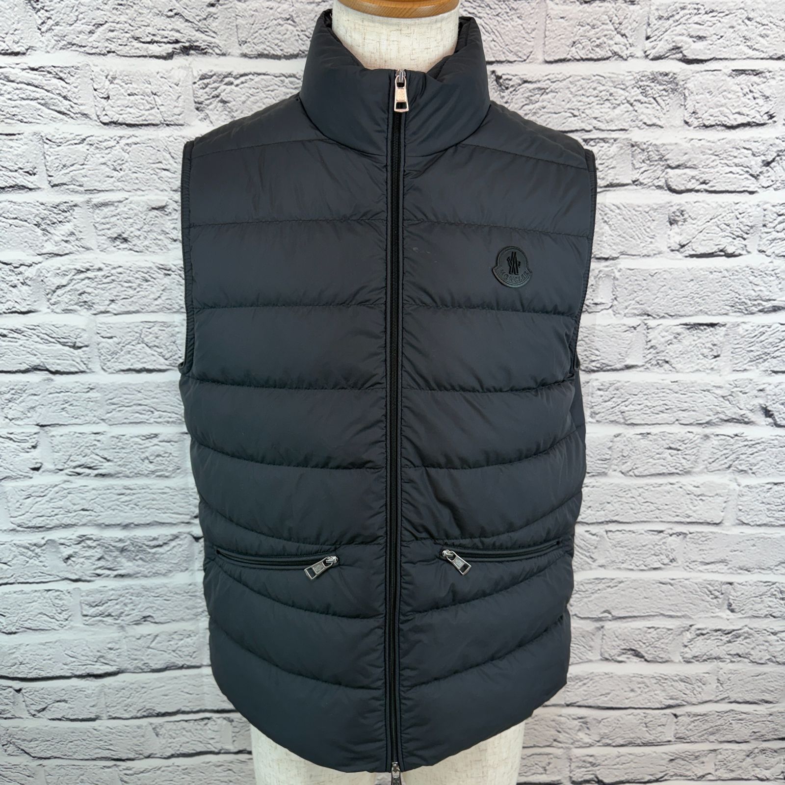MONCLER モンクレール TREOMPAN ダウンベスト / K20911A00277549SK