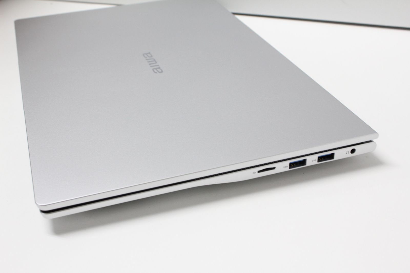 中古ノートPC】AIWA〈aiwa book S15〉Intel N100/SSD 256GB/メモリ16GB 