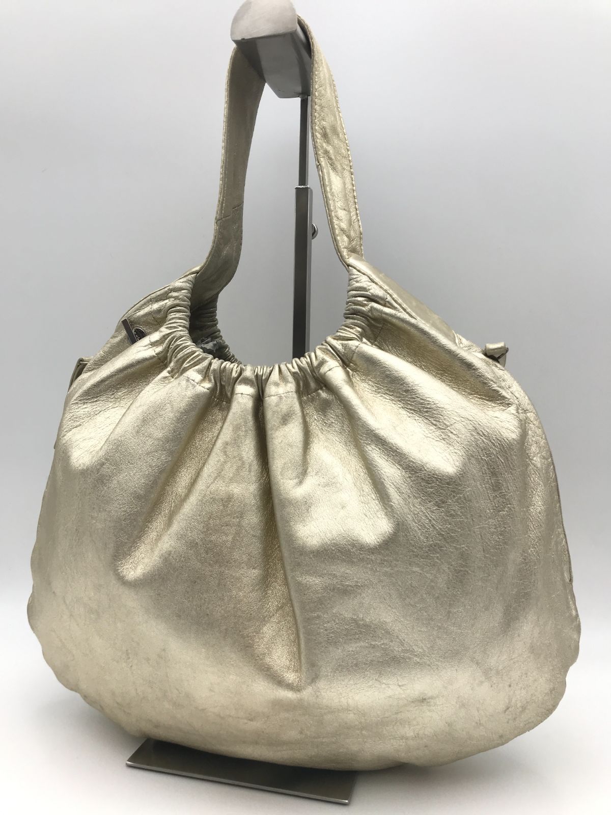 ANTEPRIMAアンテプリマ　ハンドバッグ　ゴールド 付属品あり ANTEPRIMA アンテプリマ ハンドバッグ ワンハンドル ゴールド 4977