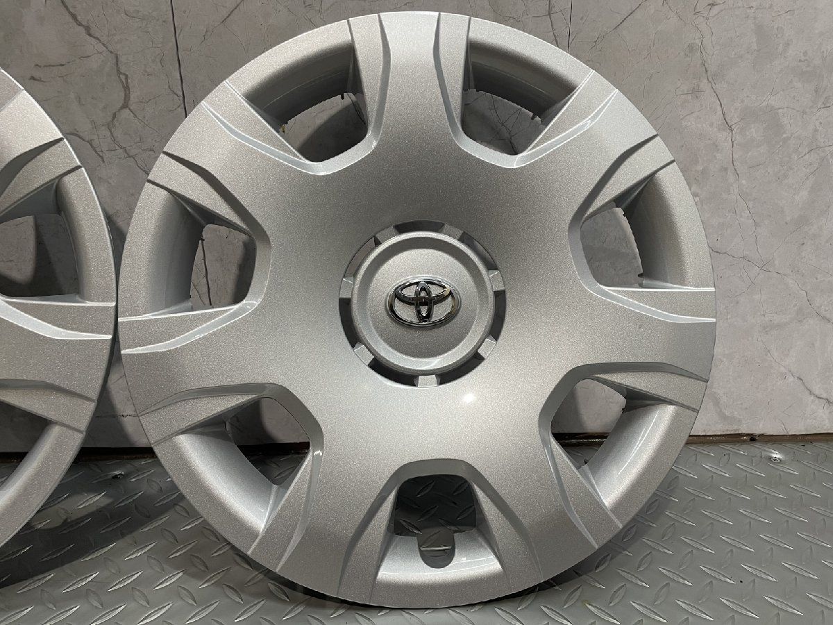 送料無料】【新品】TOYOTA トヨタ 200系ハイエース 純正ホイール