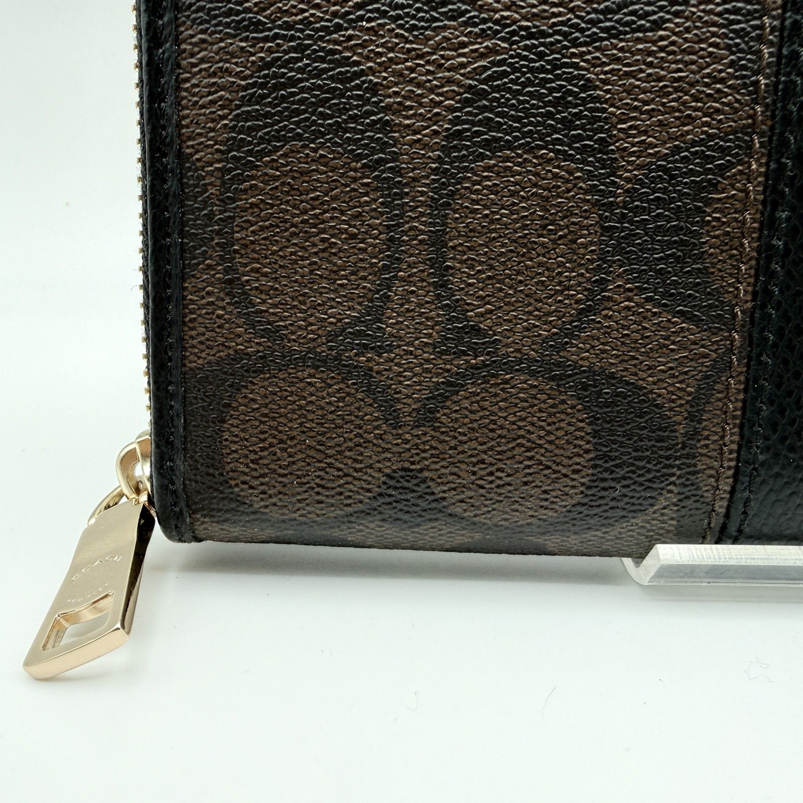 COACH（コーチ）シグネチャー ラウンドファスナー長財布 54630 PVC 