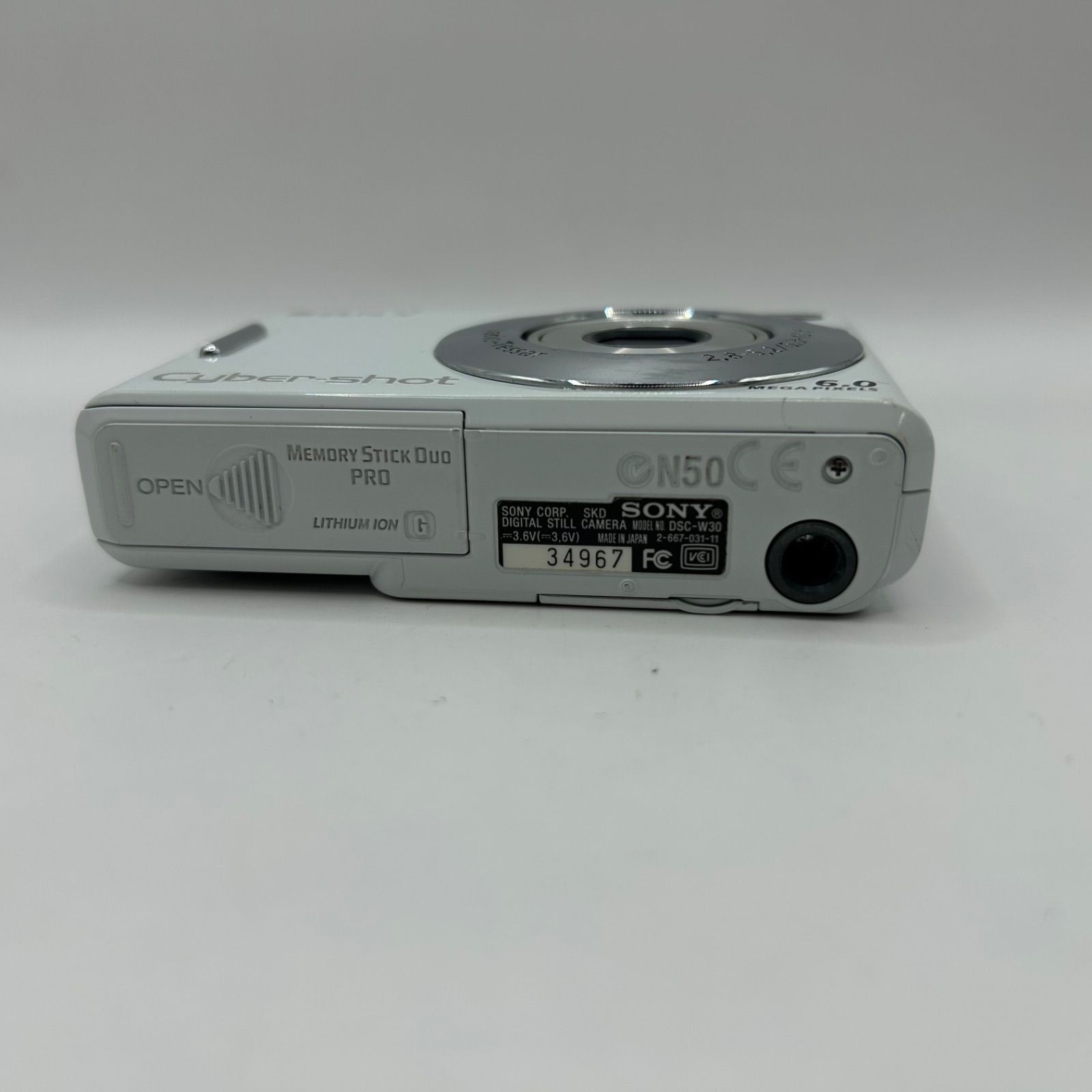 ジャンク品】SONY Cyber-shot DSC-W30 ホワイト コンパクトデジタル