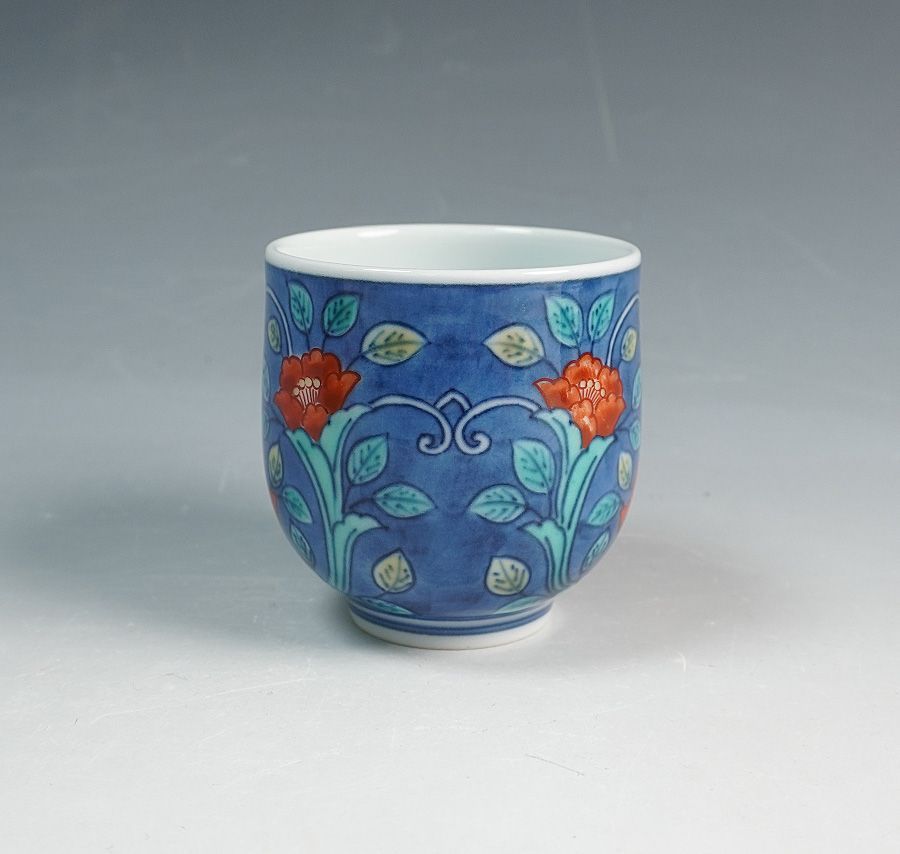 今泉今右衛門 色鍋島牡丹文ぐいのみ 共箱 酒器 盃 - メルカリ