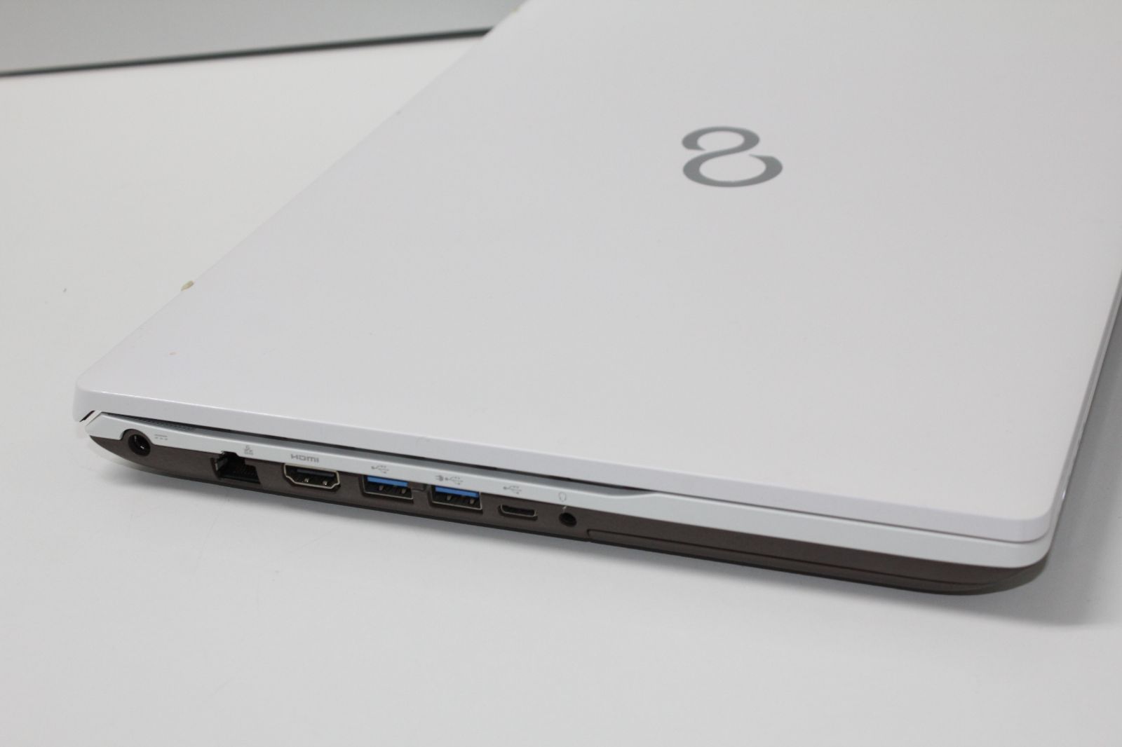 中古】富士通 LIFEBOOK Core i3 SSD/HDD搭載 - メルカリ