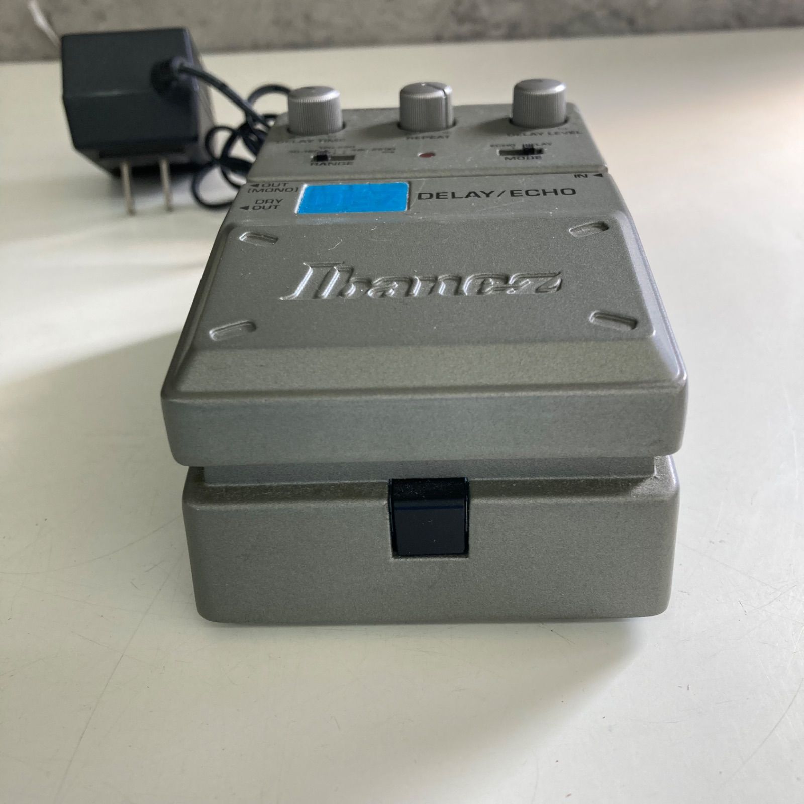 Ibanez アイバニーズ ディレイ/エコーエフェクター DE7 動作確認済
