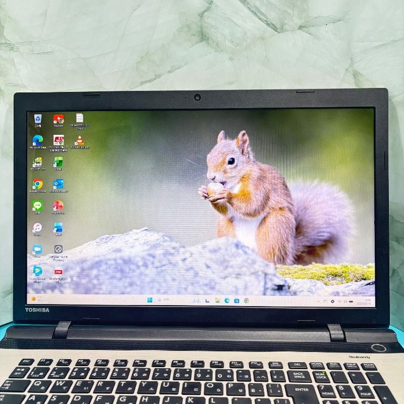 Core i5 第8世代 Windows11 フルHD メモリ12GB 初夏7特典NEC 爆速SSD