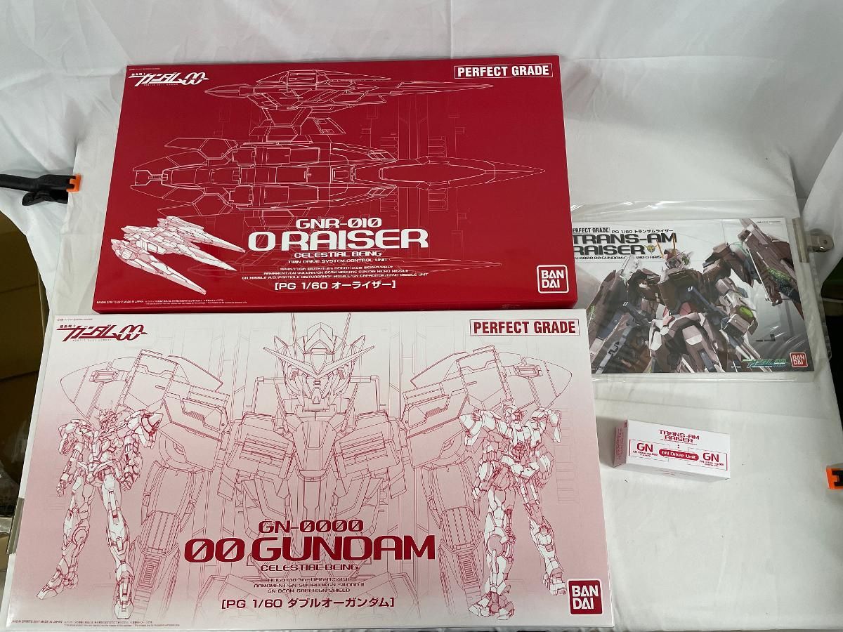 ♪【未開封】1/60 PG GN-0000+GNR-010 トランザムライザー 「機動戦士