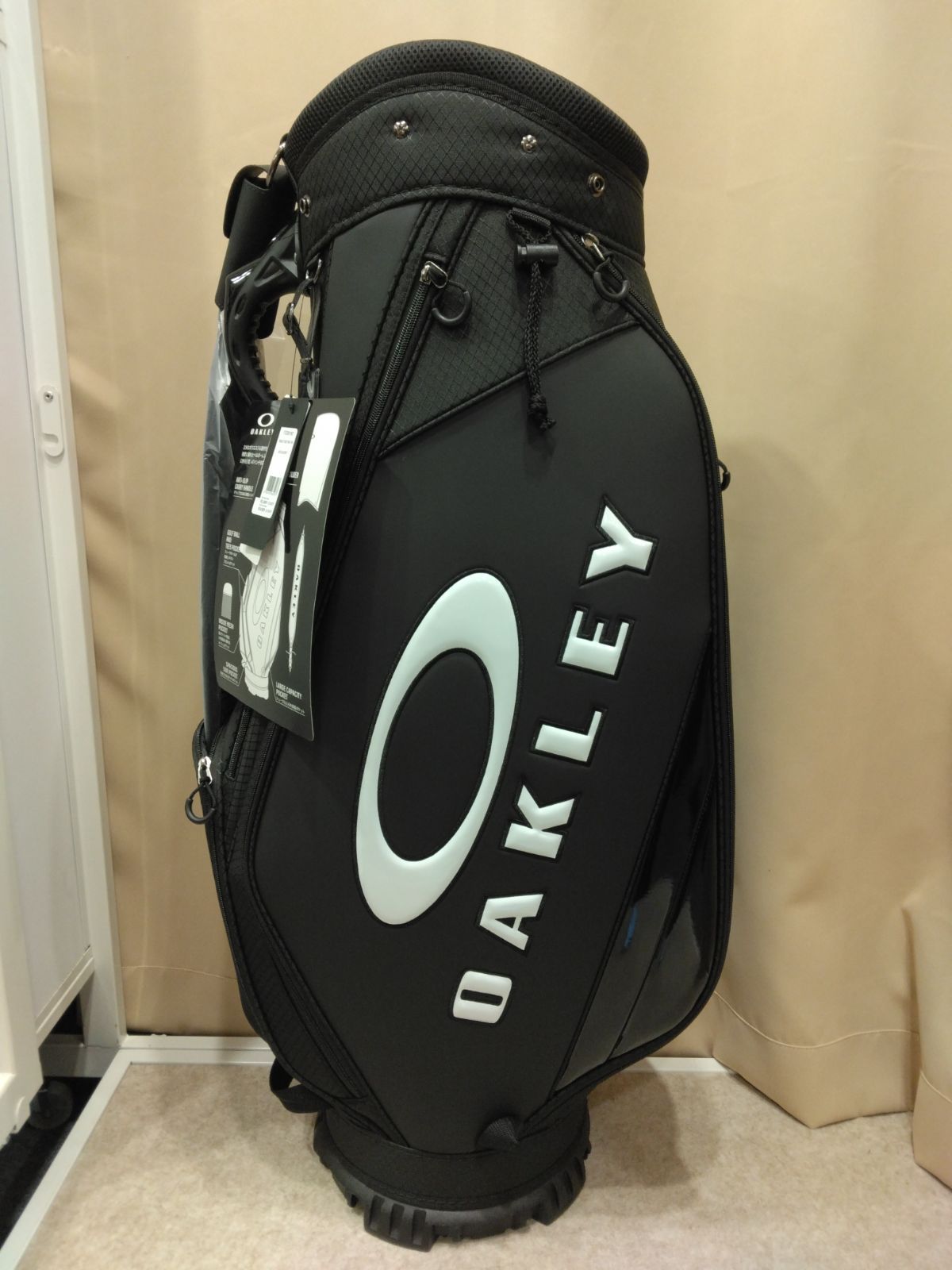 Cb 未使用 オークリー Oakley Golf Bag 18.0 FOS901967-02E 9.5型 47インチ対応 新橋店