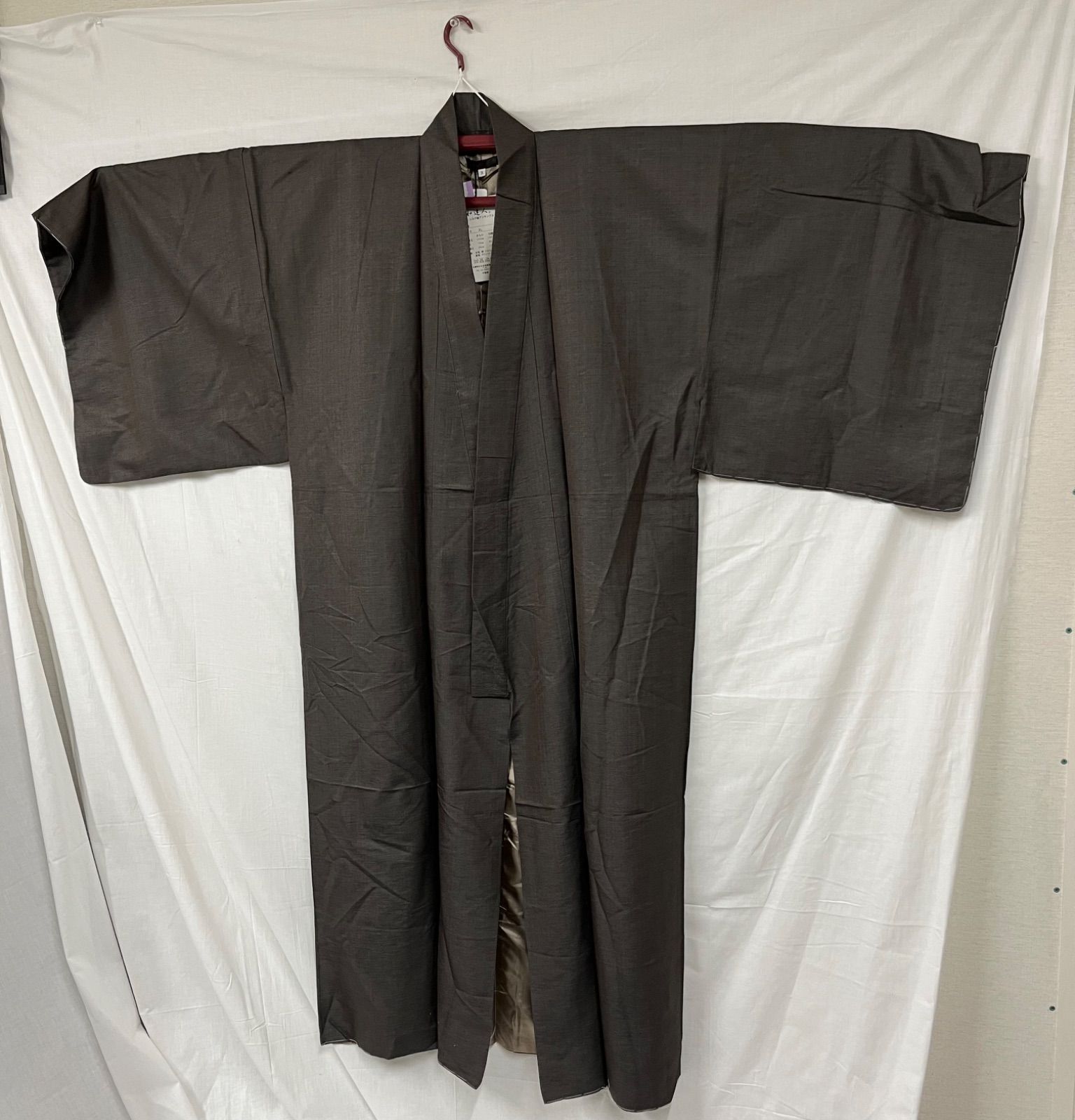 【未使用品】 美品 メンズ きもの 和達人 着物 紳士 正絹 シルク 紬 アンサンブル 3L 絹100% 茶グレー 4