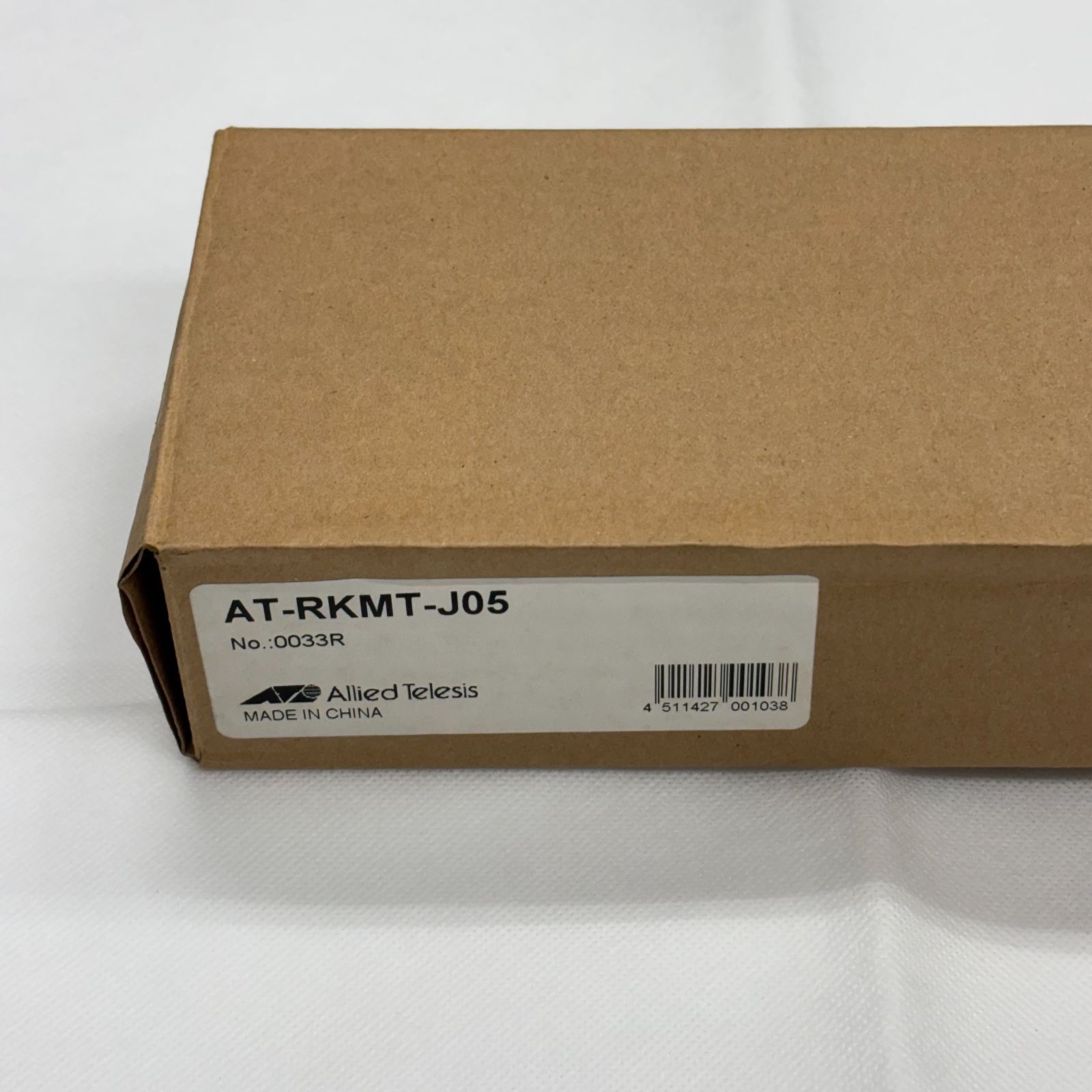 【未使用】AlliedTelesis　アライドテレシス　AT-RKMT-J05　19インチ・ラックマウントキット