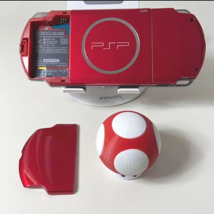 PSP-3000 本体動作確認済み16GBメモリー カード付きips液晶su66 - メルカリ