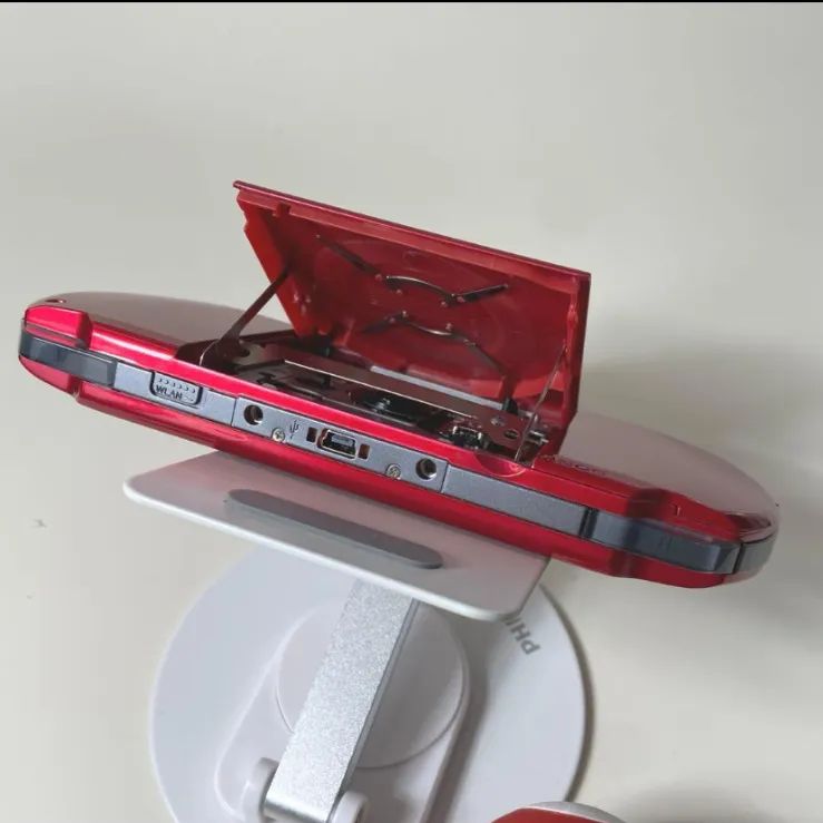 PSP-3000 本体動作確認済み16GBメモリー カード付きips液晶su66 - メルカリ