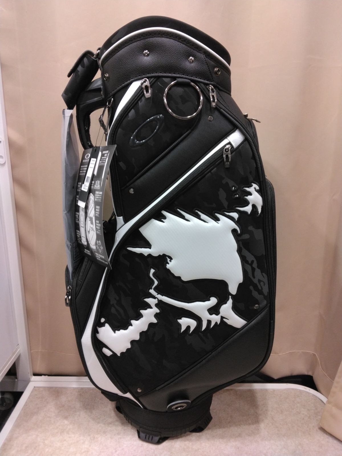 Cb 未使用 オークリー OAKLEY ゴルフ キャディバッグ スカル 18.0 FOS901966-00G 9.5型 47インチ 新橋店