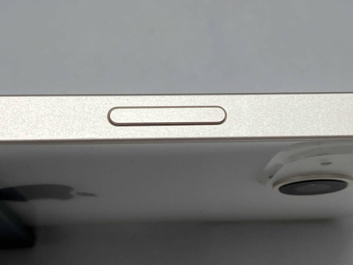 SoftBank 【SIMロックなし】MLND3J/A iPhone 13 128GB スタｰライト