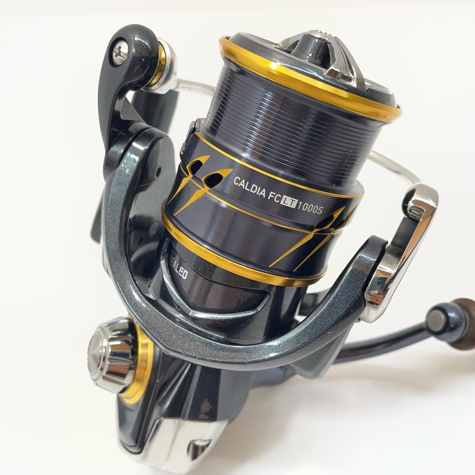 尾張小牧店】 ※付属品なし Daiwa | ダイワ リール 21カルディア FC