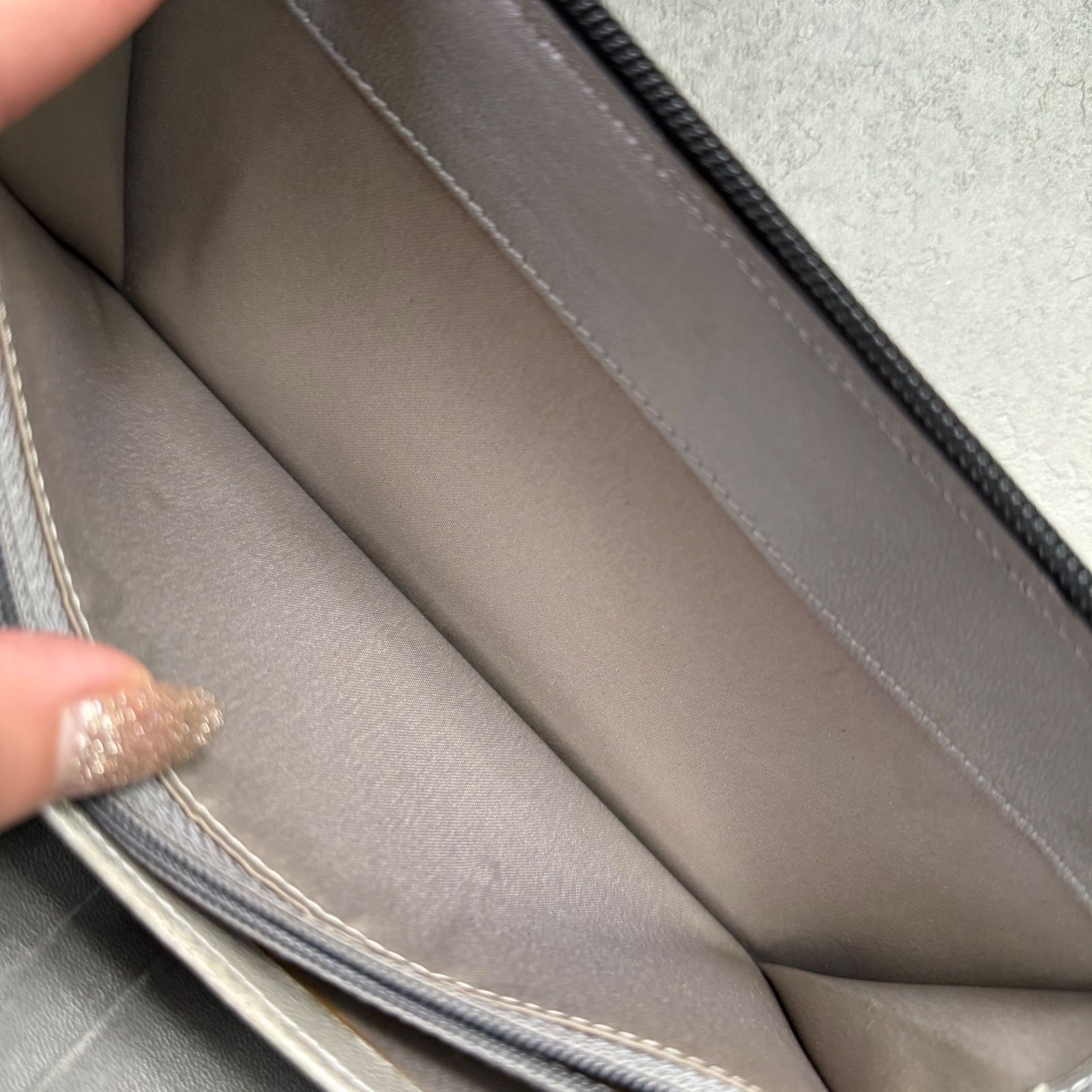 CHANEL シャネル カメリアココマーク ラウンドファスナー長財布