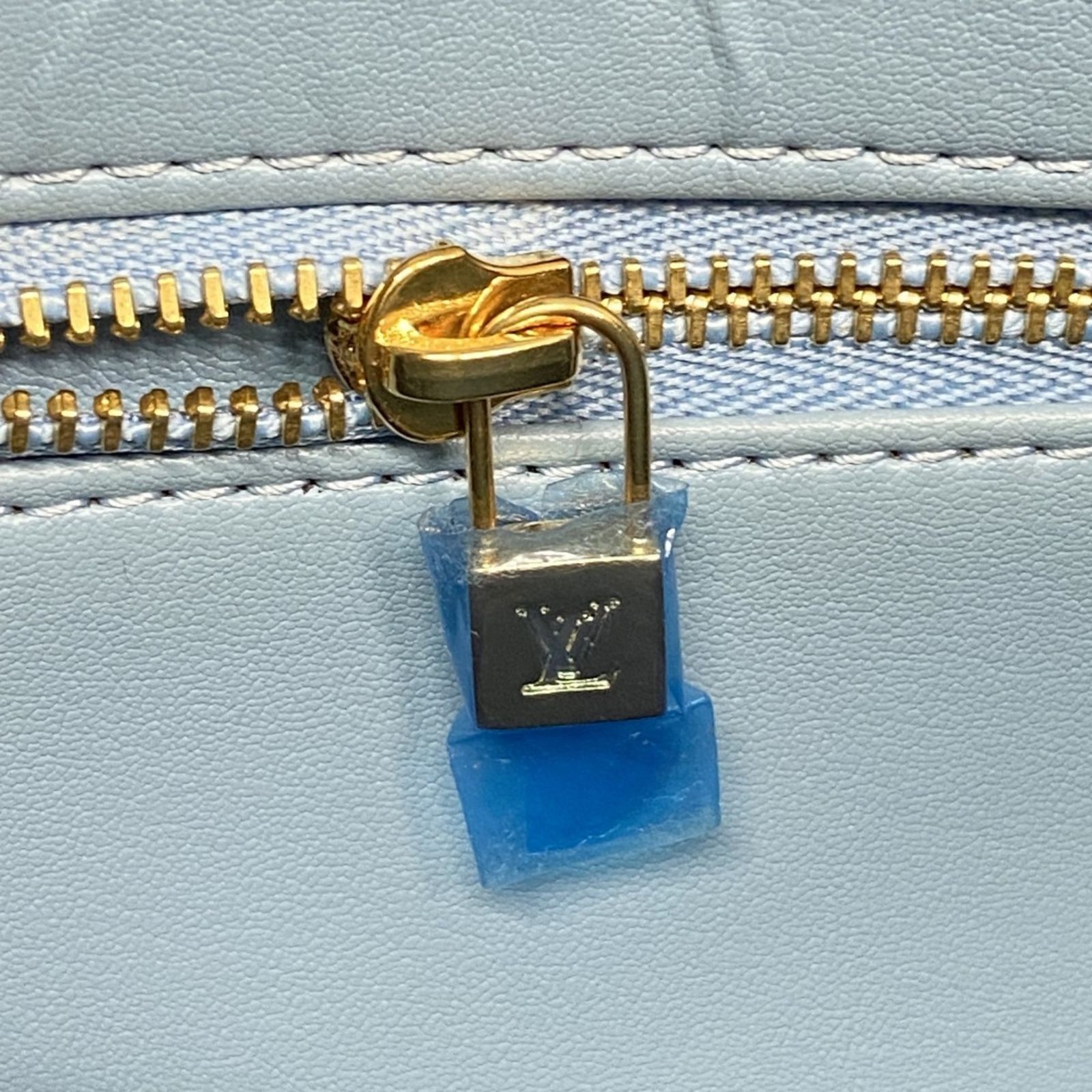 Buy from Japan Easily