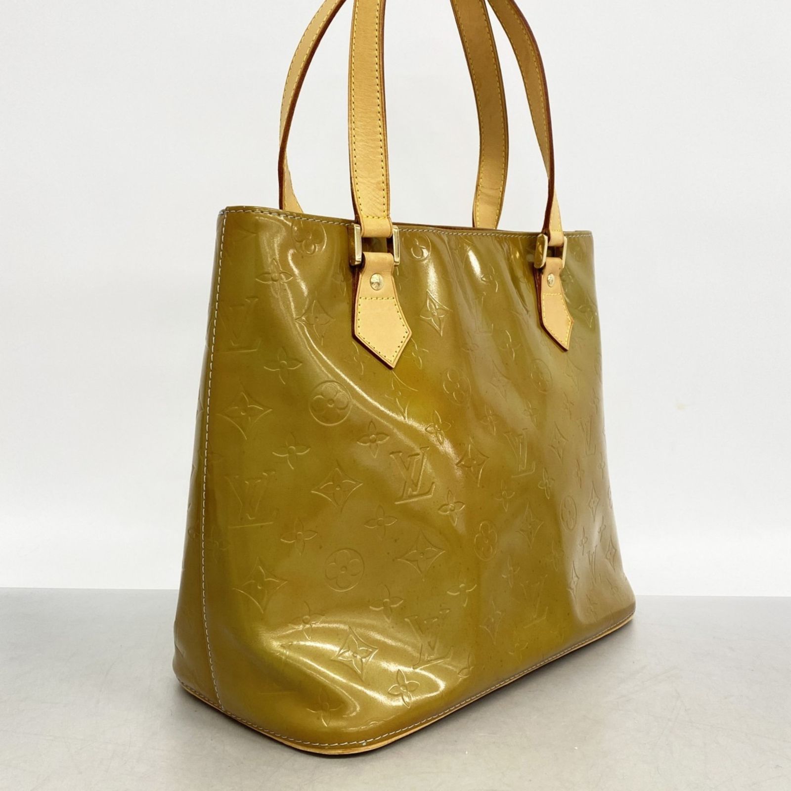 Buy from Japan Easily