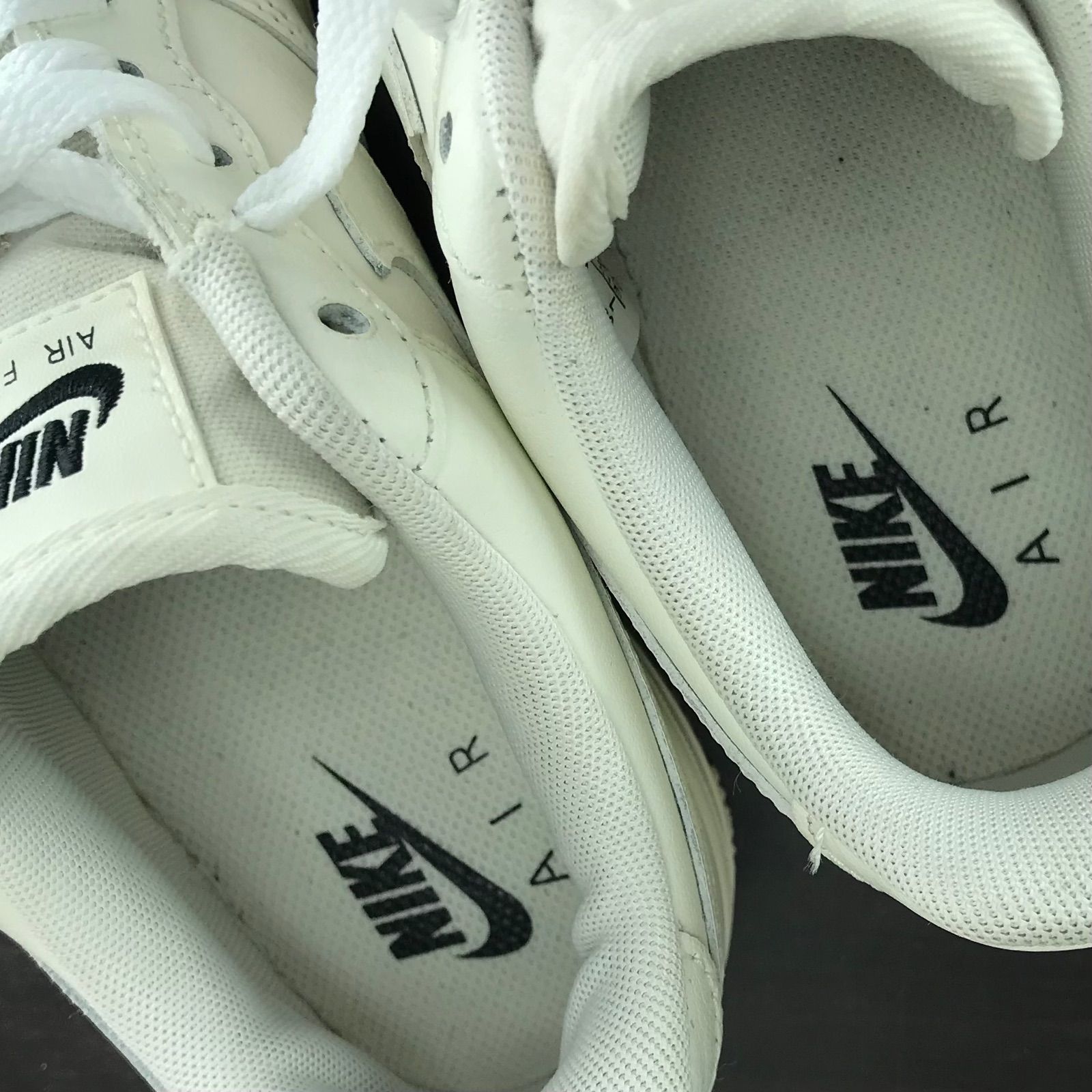 NIKE AIR FORCE 1 07 ESS ナイキ エア フォース 1 07 エッセンシャル 