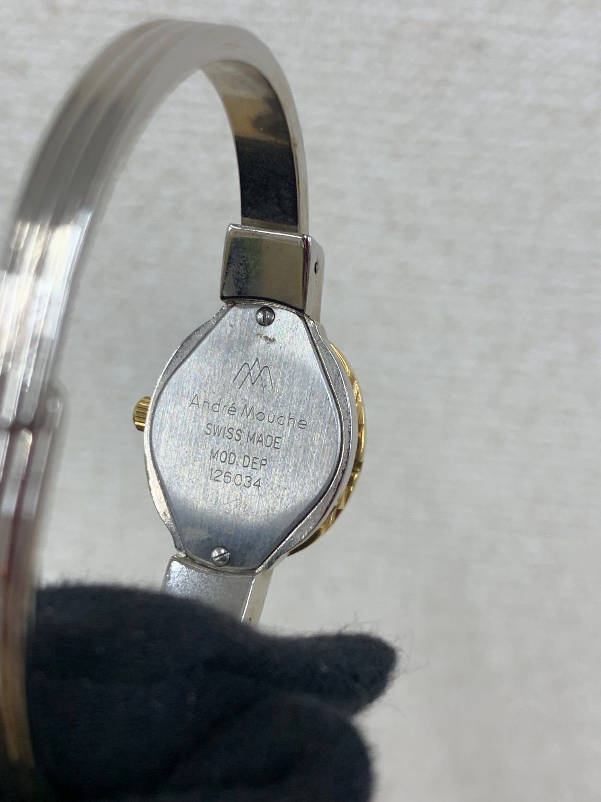 2【不動品】Andre Mouche レディース バングルウォッチ カメオ【時計