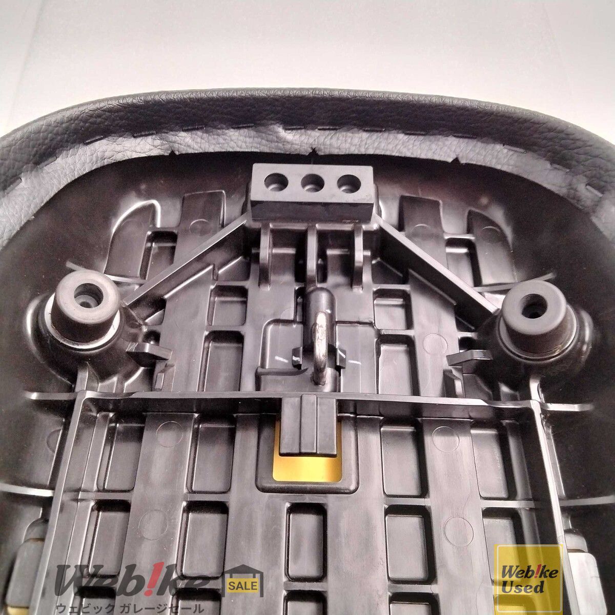 ホンダ純正中古パーツ Dax125 シート 77200K2WJ10 RXBI23543 - メルカリ