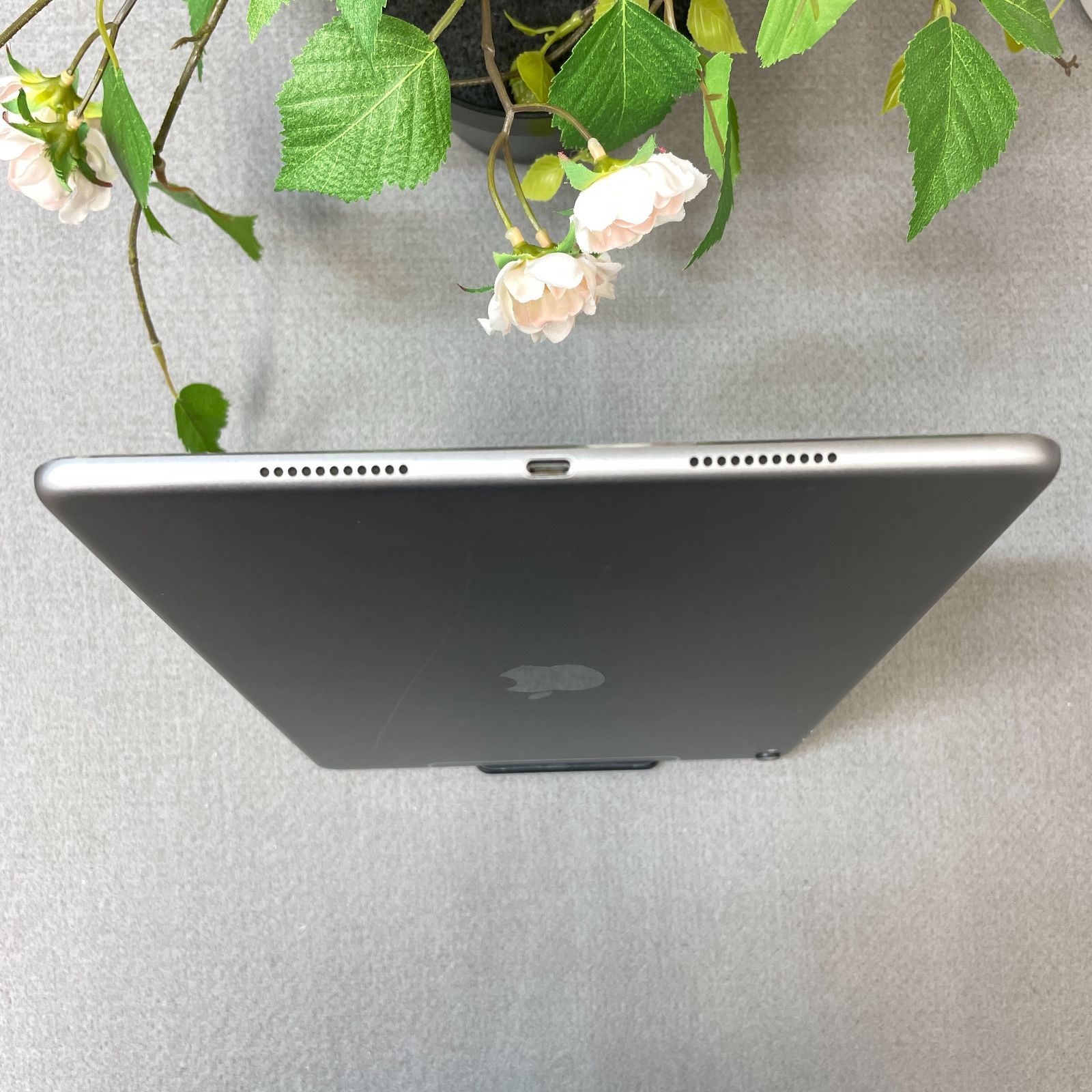iPad Pro 10.5 64GB Docomo SIMフリー - メルカリ