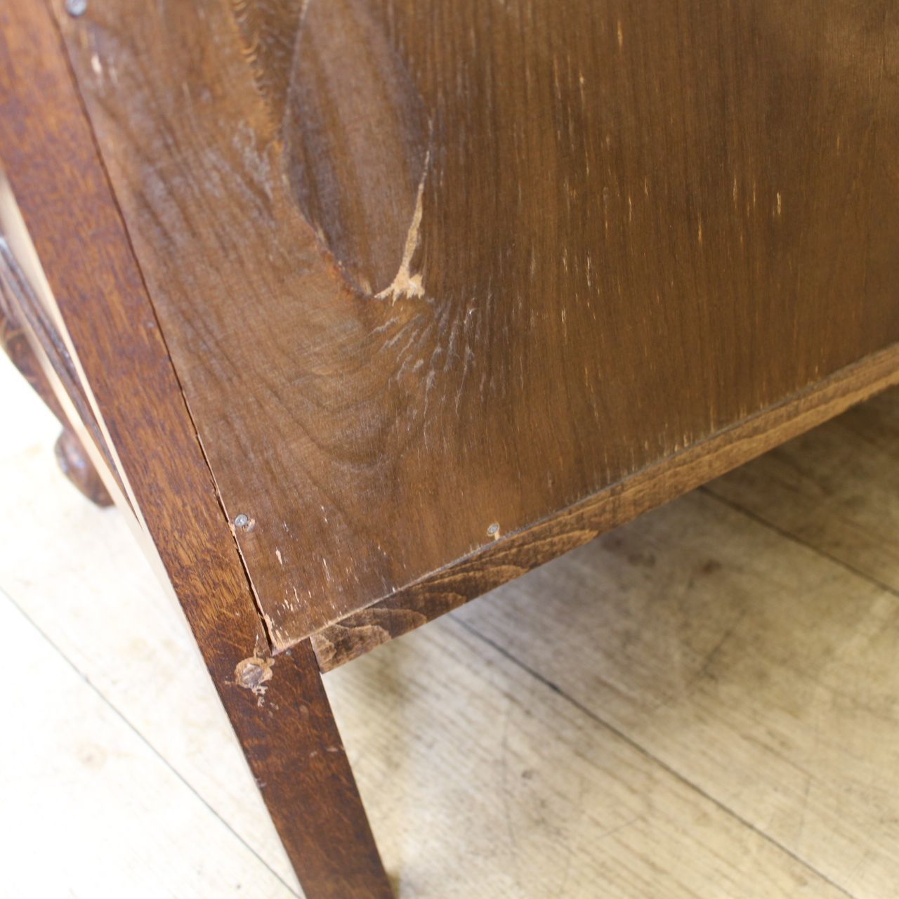 736)三越家具「ブルージュ/Brugge」シリーズの4段8杯ワイドチェスト