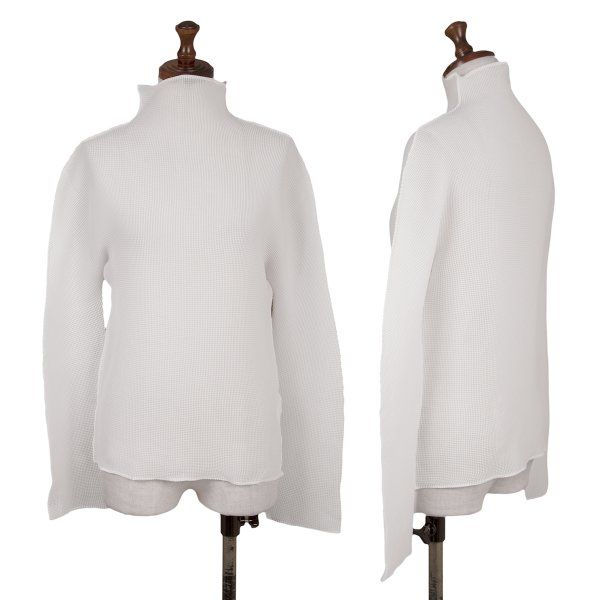 イッセイミヤケ ミーISSEY MIYAKE me ストレッチプリーツハイネック 