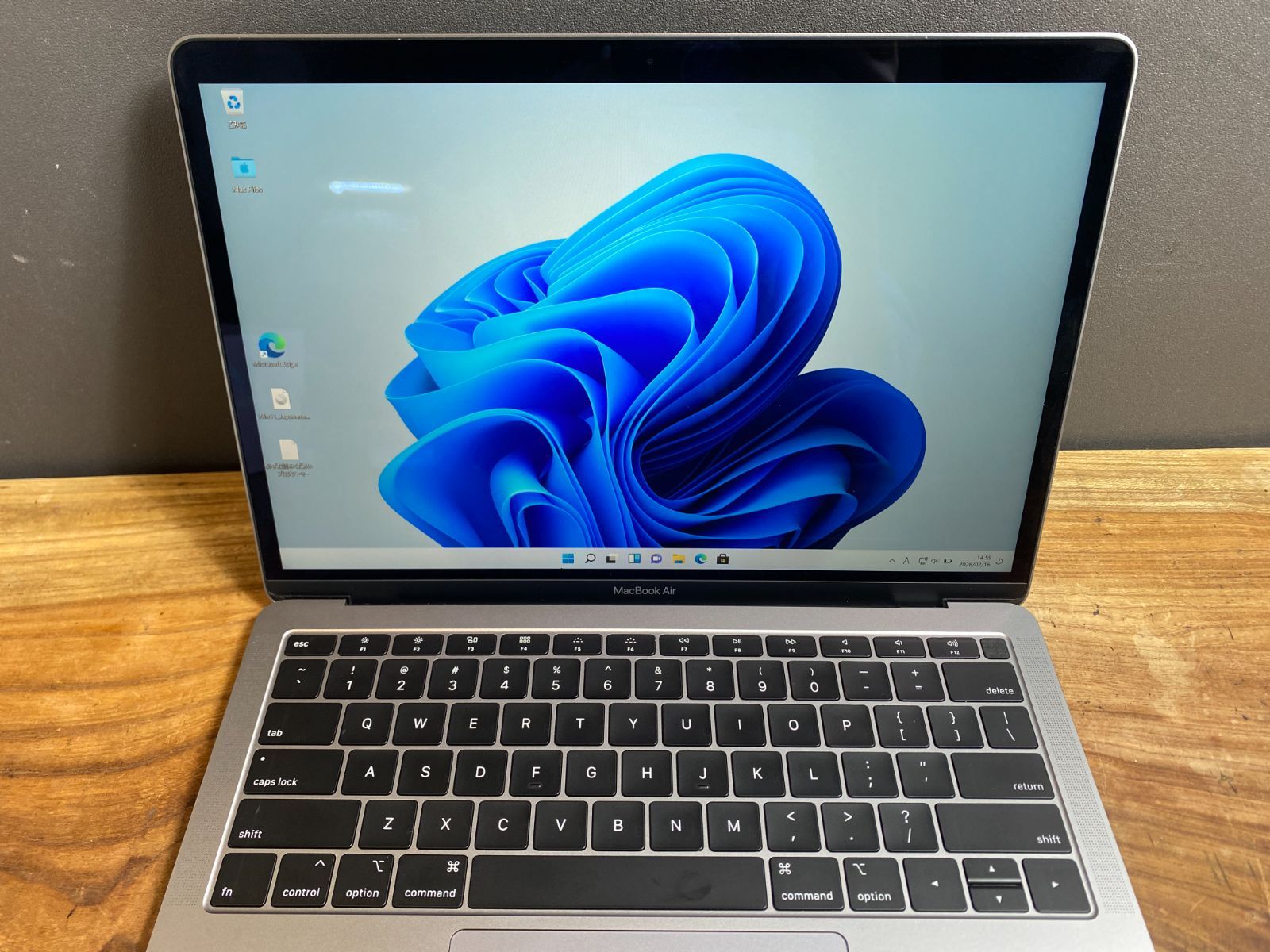 新品バッテリーMacBook Air 13