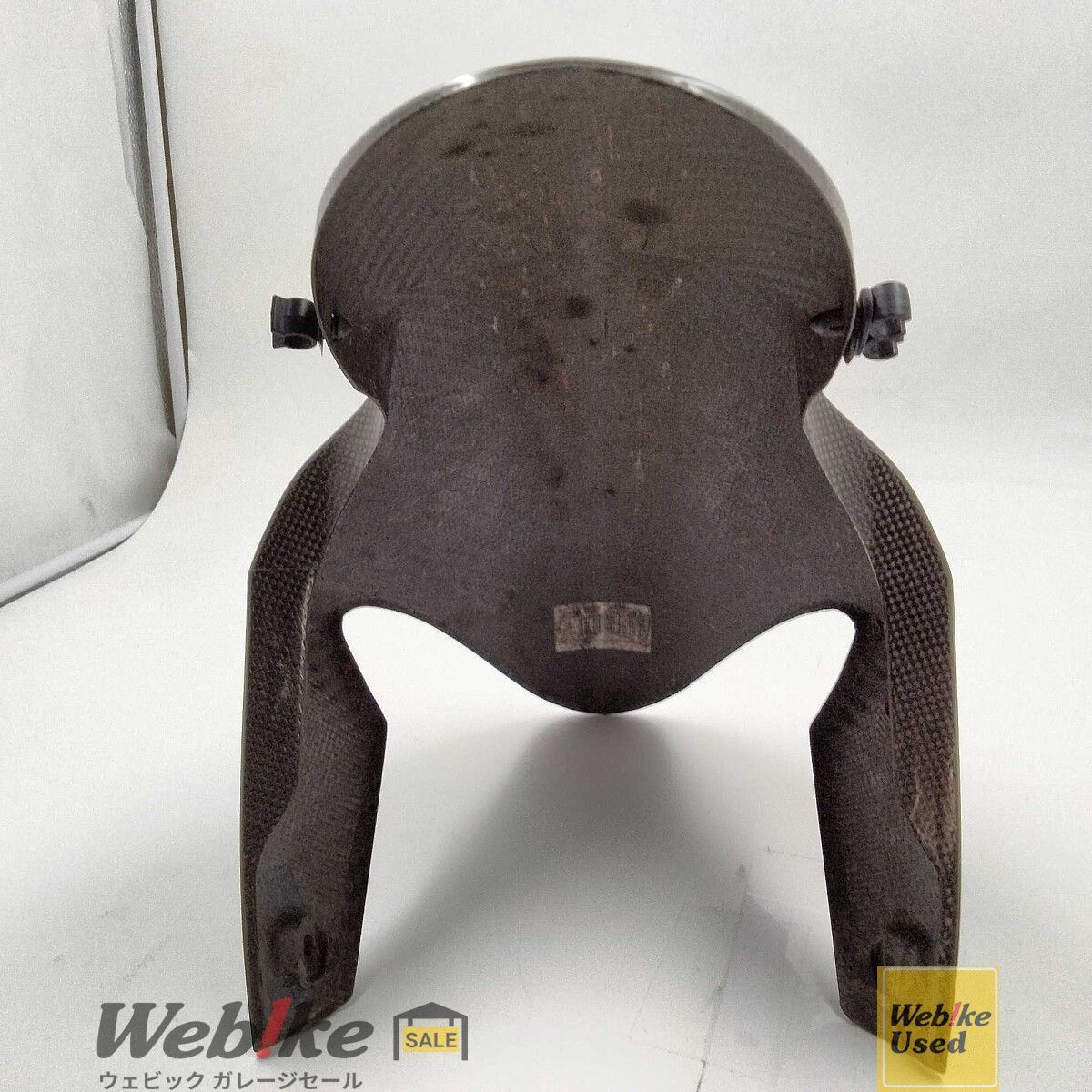 トライアンフ純正中古パーツ ストリートトリプル フロントフェンダー