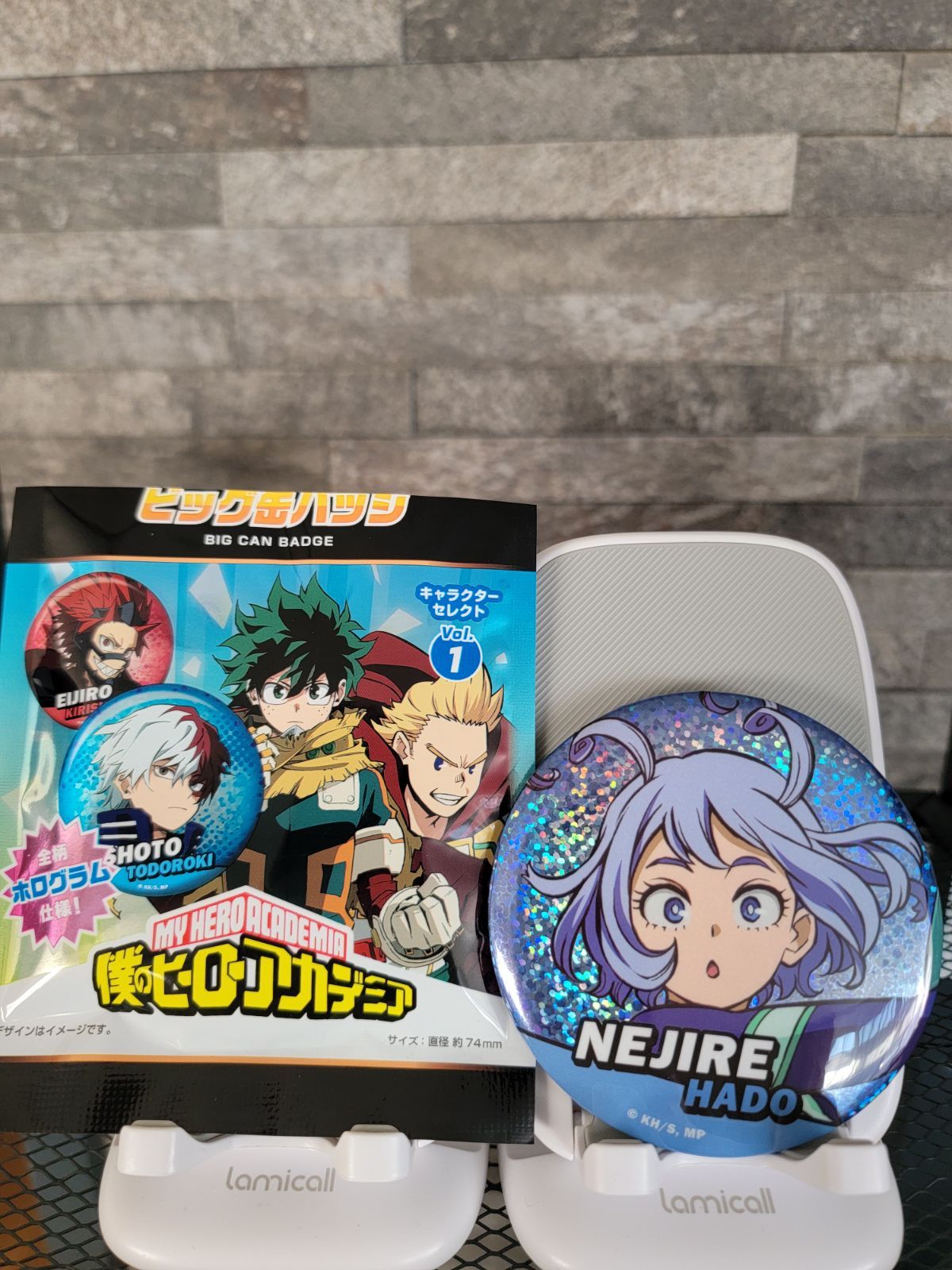 僕のヒーローアカデミア ビッグ缶バッジ 波動ねじれ ヒロアカ - メルカリ