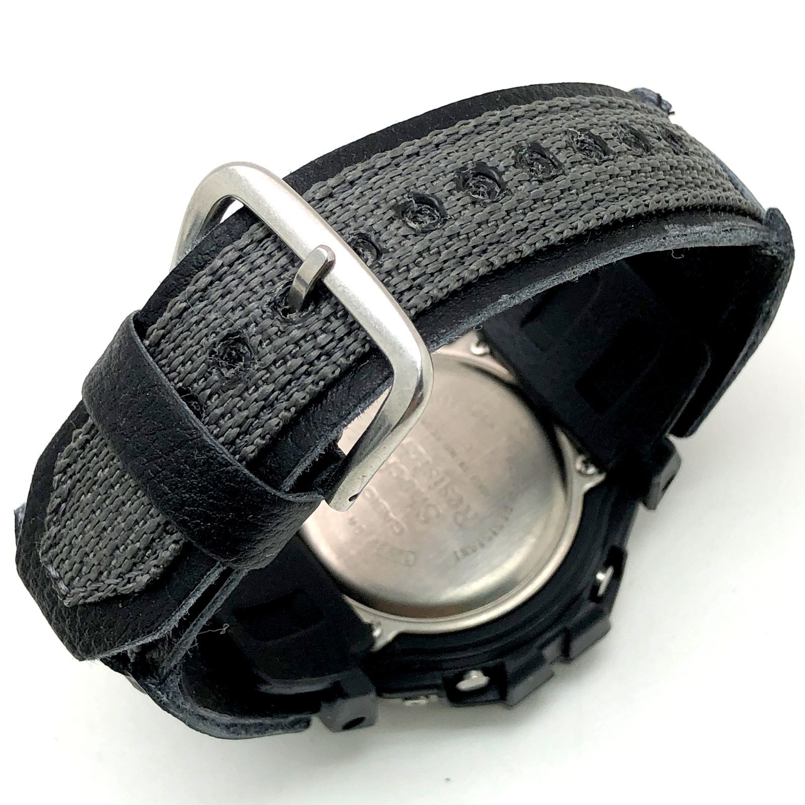 G-SHOCK ジーショック DW-8300D-1 国内20BAR 2代目ガンダム インライン 