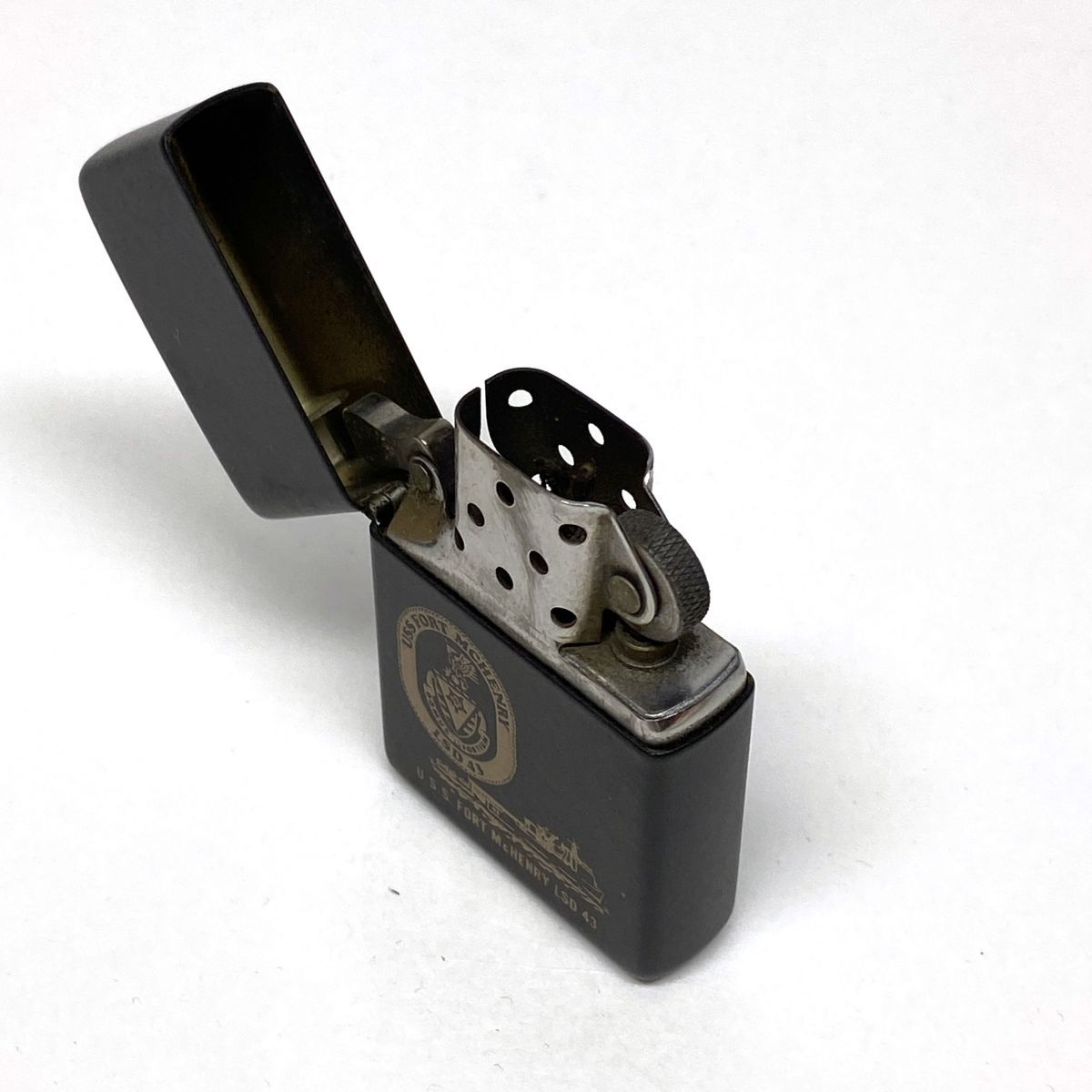 未使用　zippo U.S.S. FORT MCHENRY LSD 43 ZIPPO ジッポー USS フォート マクヘンリー LSD-43 オイルライター