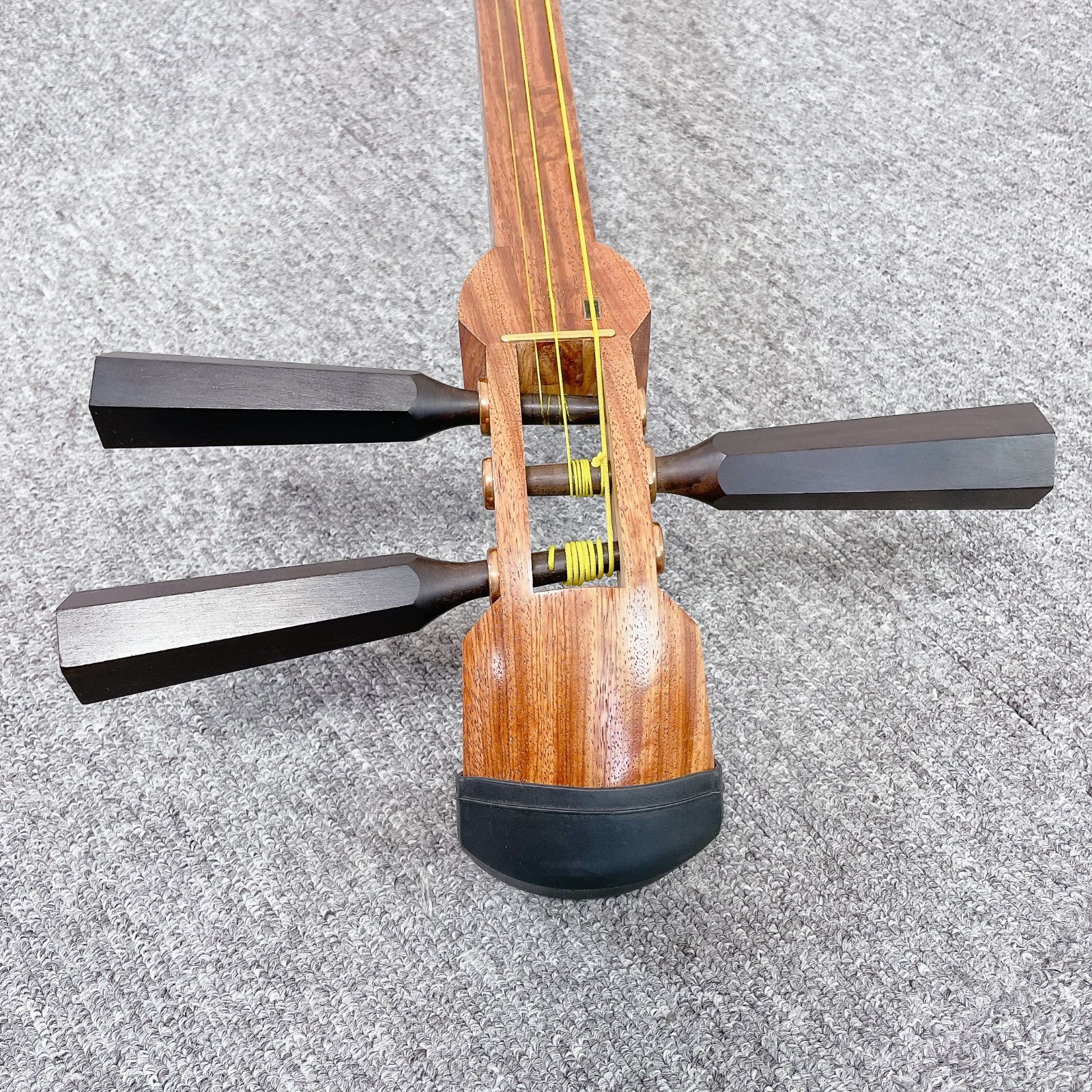 津軽三味線 花梨 一本溝 丸打胴 東さわり GP24 和楽器 三味線 - メルカリ