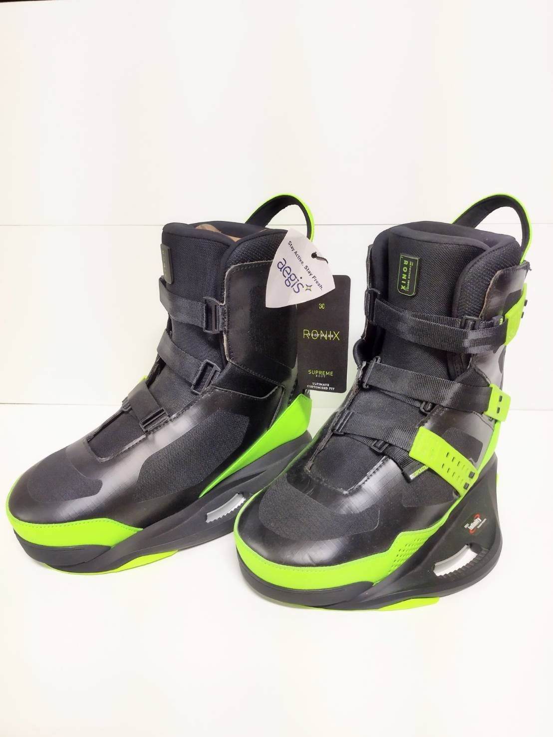 【新品・タグ付】RONIX SUPREME ウェイクボード ビンディング 28cm