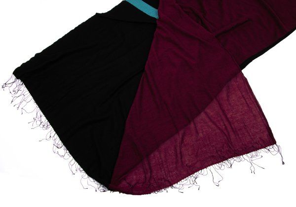 イッセイミヤケISSEY MIYAKE カラーブロックフリンジ大判ストール 黒