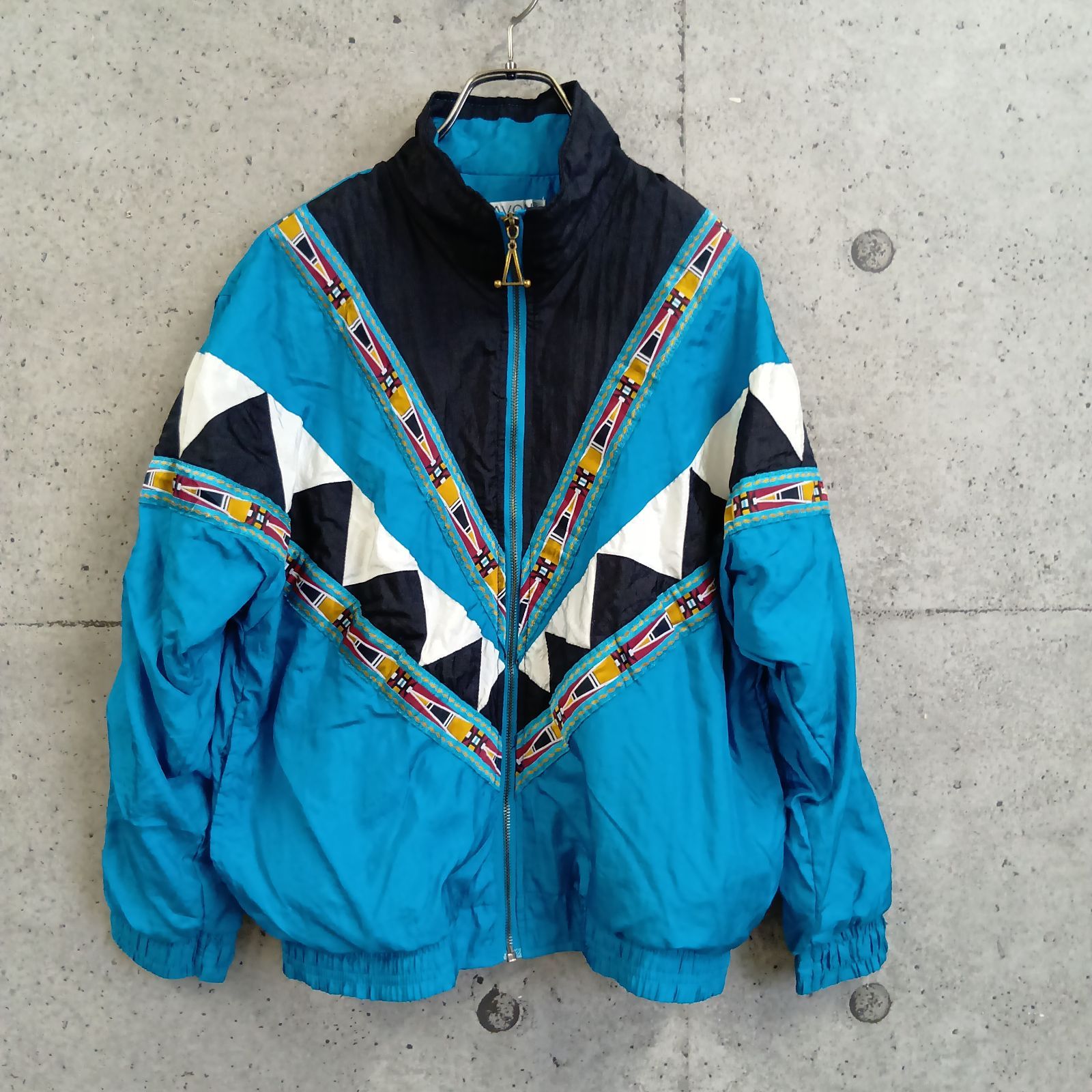 USED】US 古着 LAVON PETITES 90s 80s ナイロンジャケット 幾何学模様 